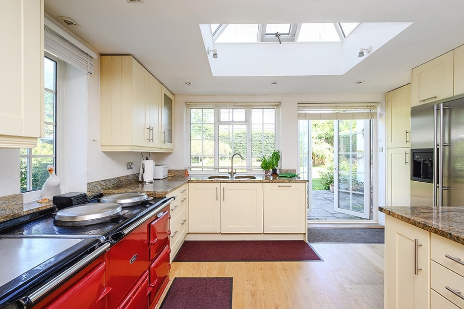 6 Bedrooms, Fairoak Lane, Oxshott