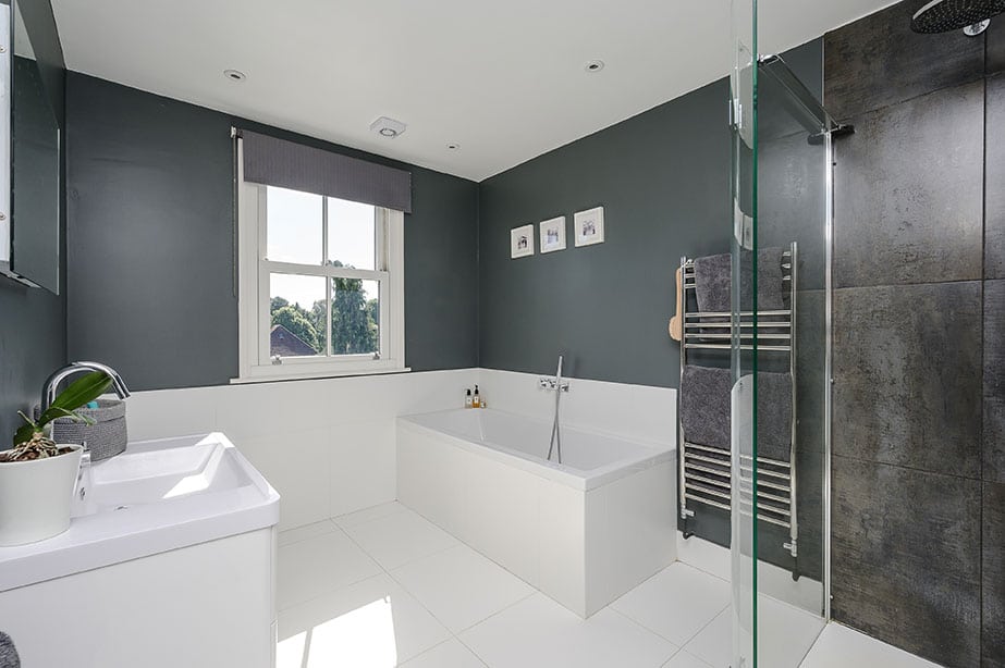 5 Bedrooms, Woodside Avenue, Esher