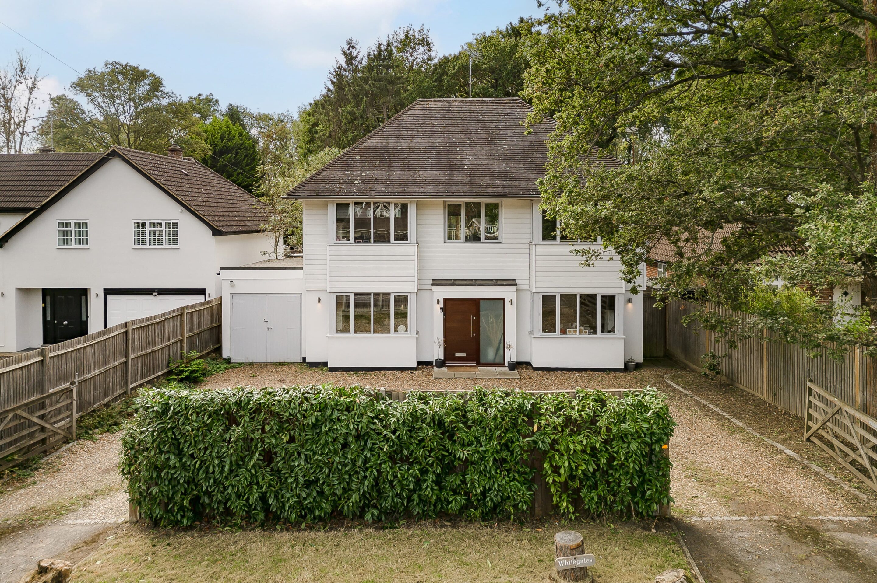 6 Bedrooms, Leatherhead Road, Oxshott
