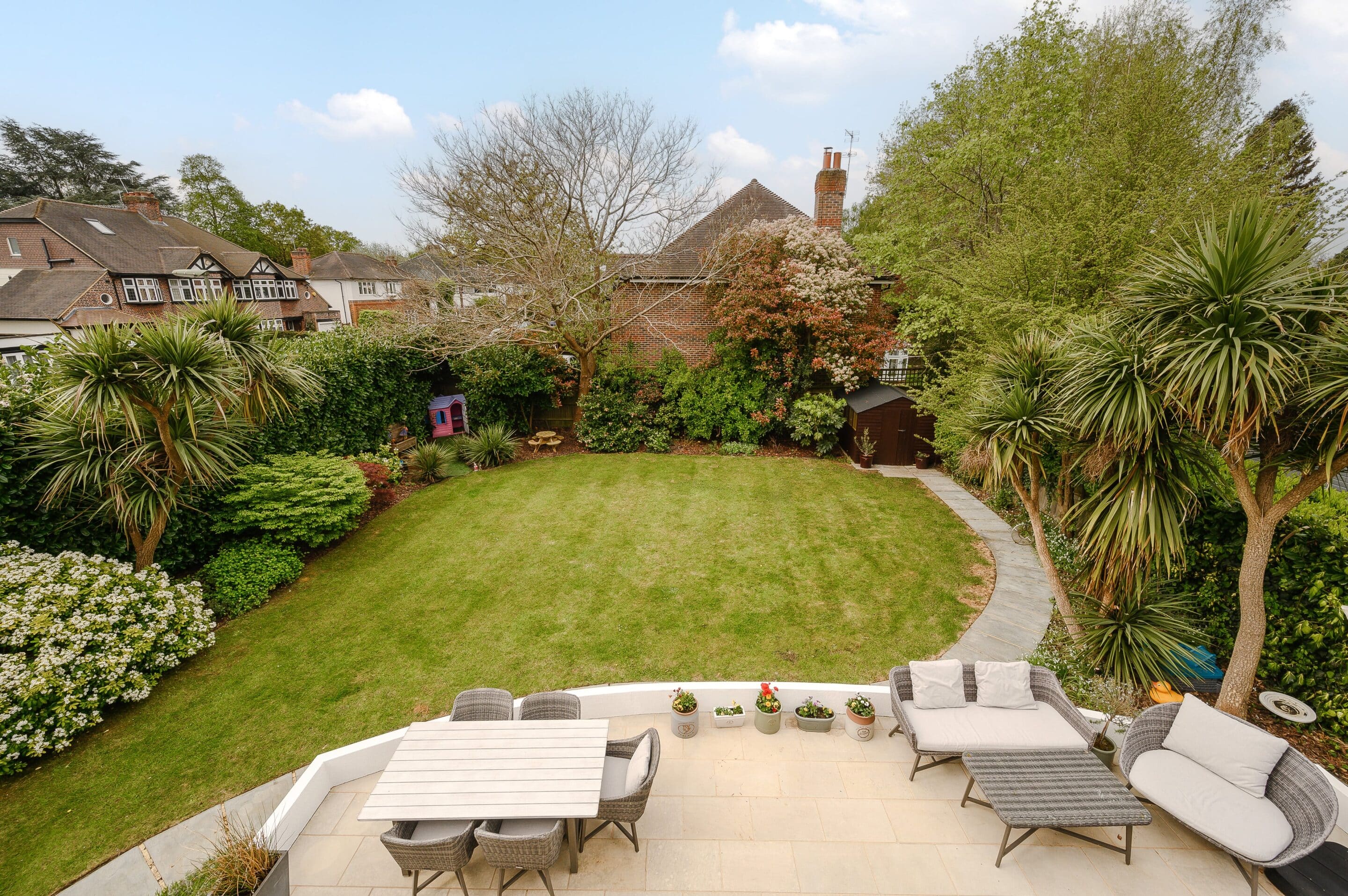 6 Bedrooms, Parkwood Avenue, Esher
