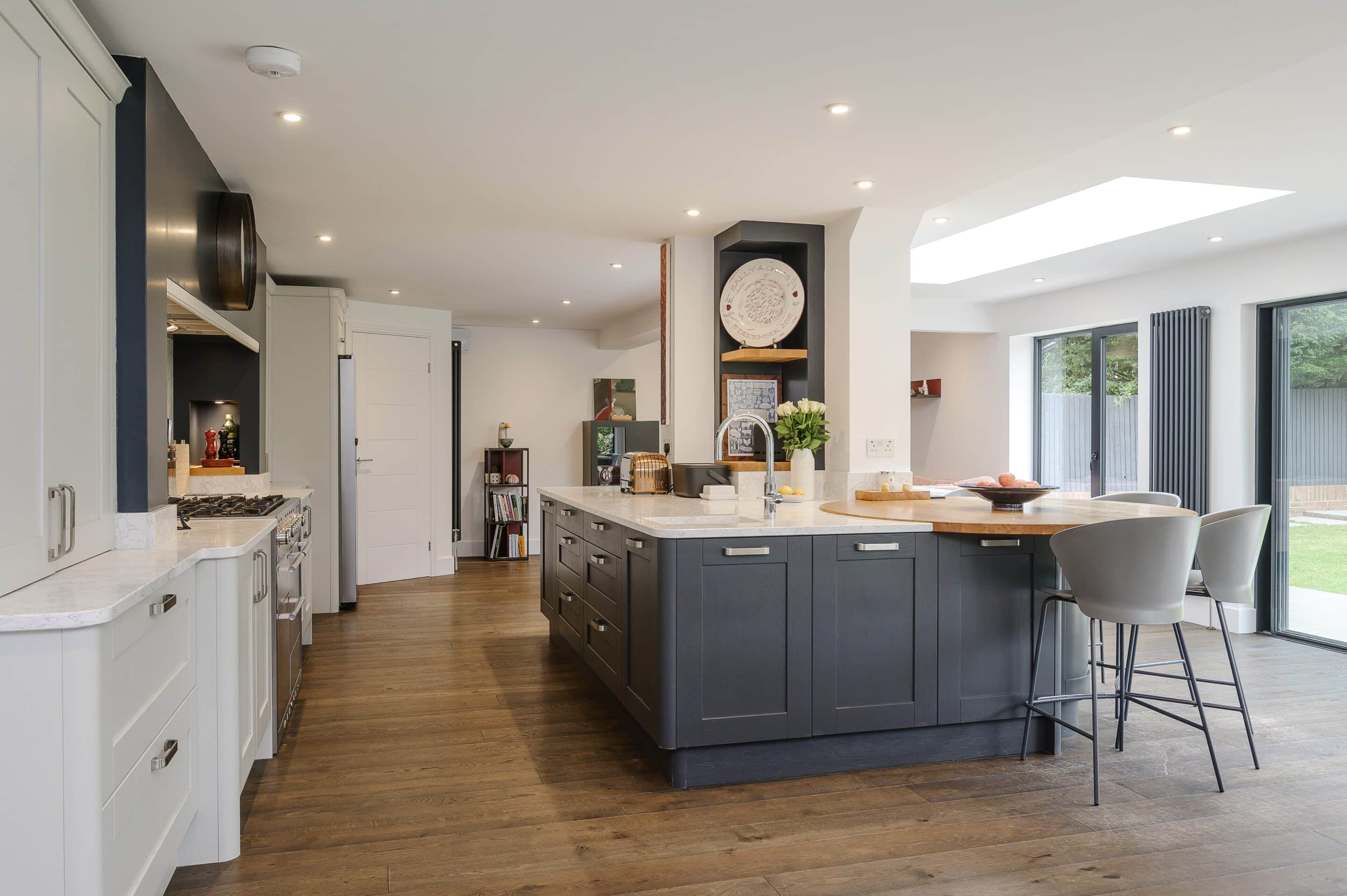 4 Bedrooms, Burleigh Park, Cobham