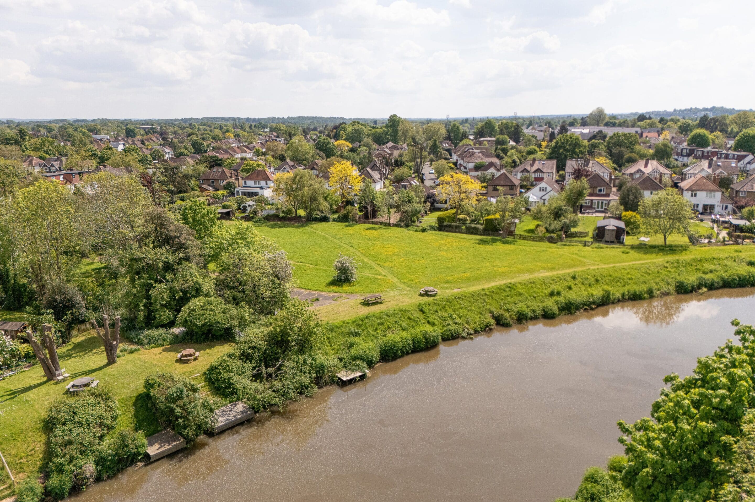 3 Bedrooms, Ember Farm Way, East Molesey