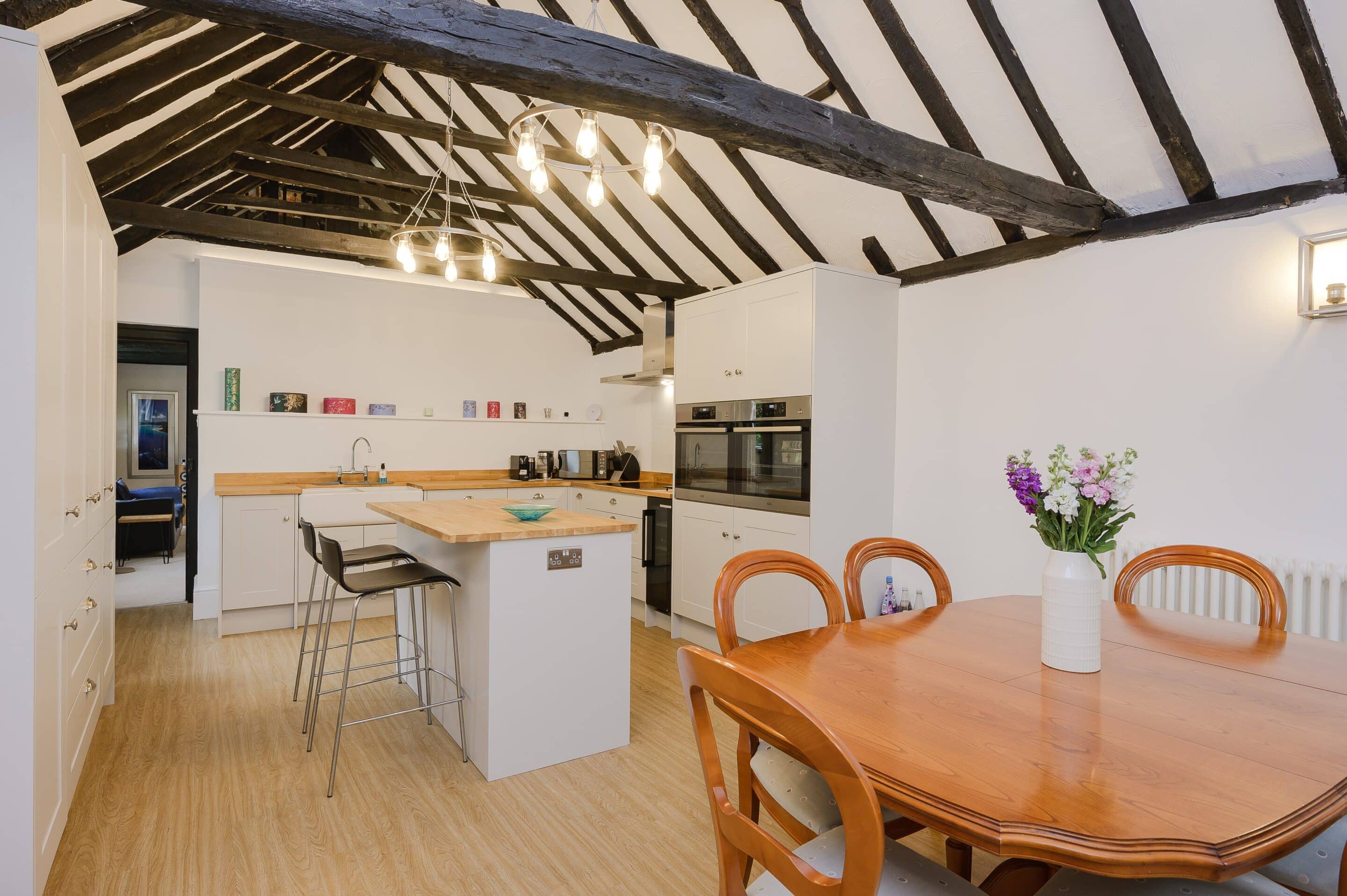 5 Bedrooms, Detached House, Crampshaw Lane, Ashtead