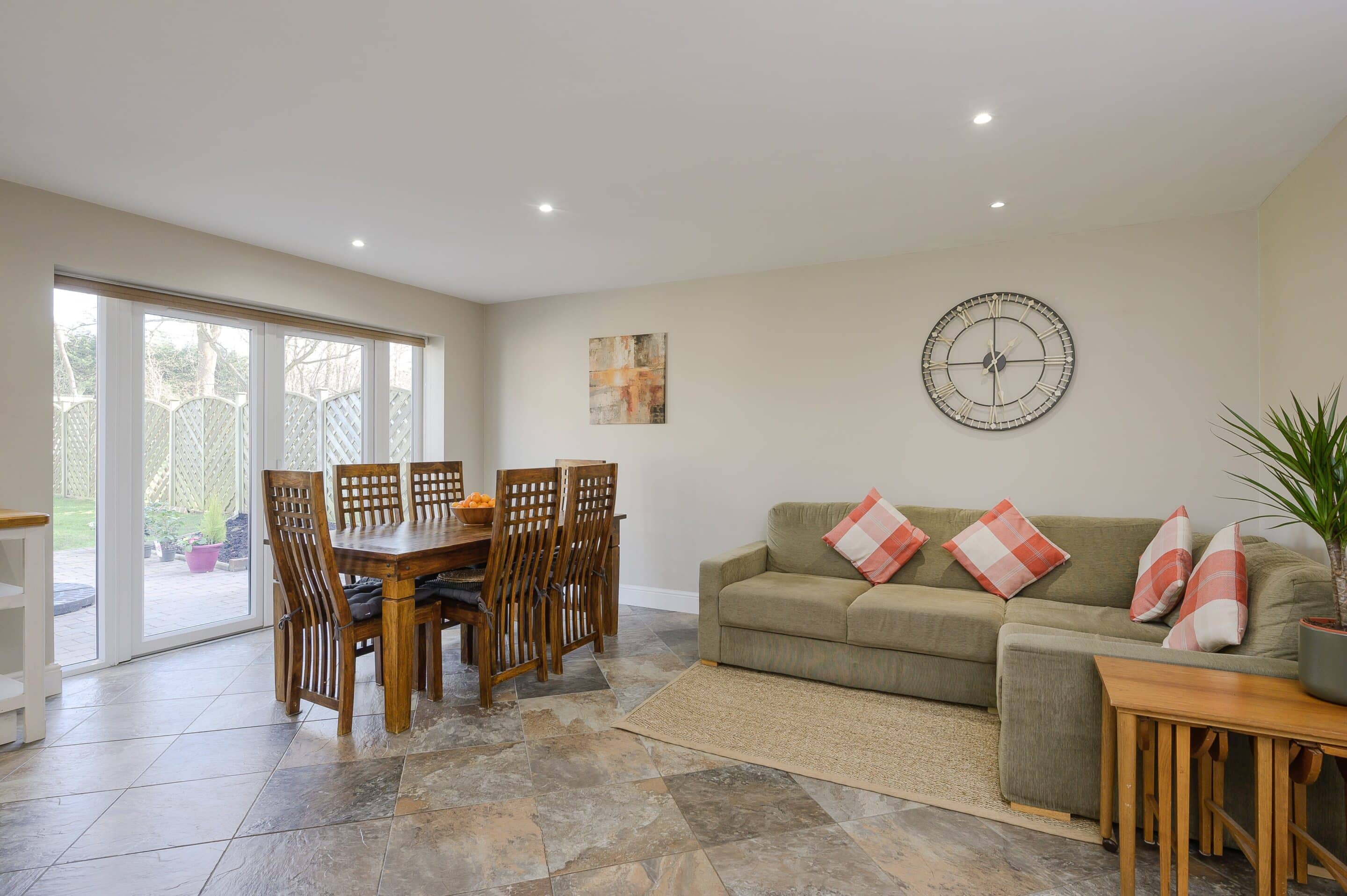 5-6 Bedrooms, Kennel Lane, Fetcham