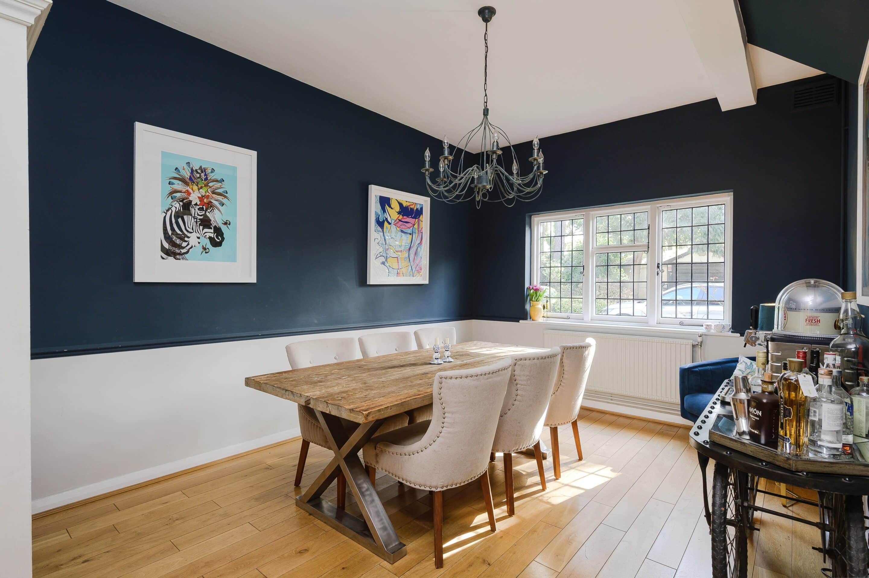 6 Bedroom Detached House, Leigh Court Close, Cobham