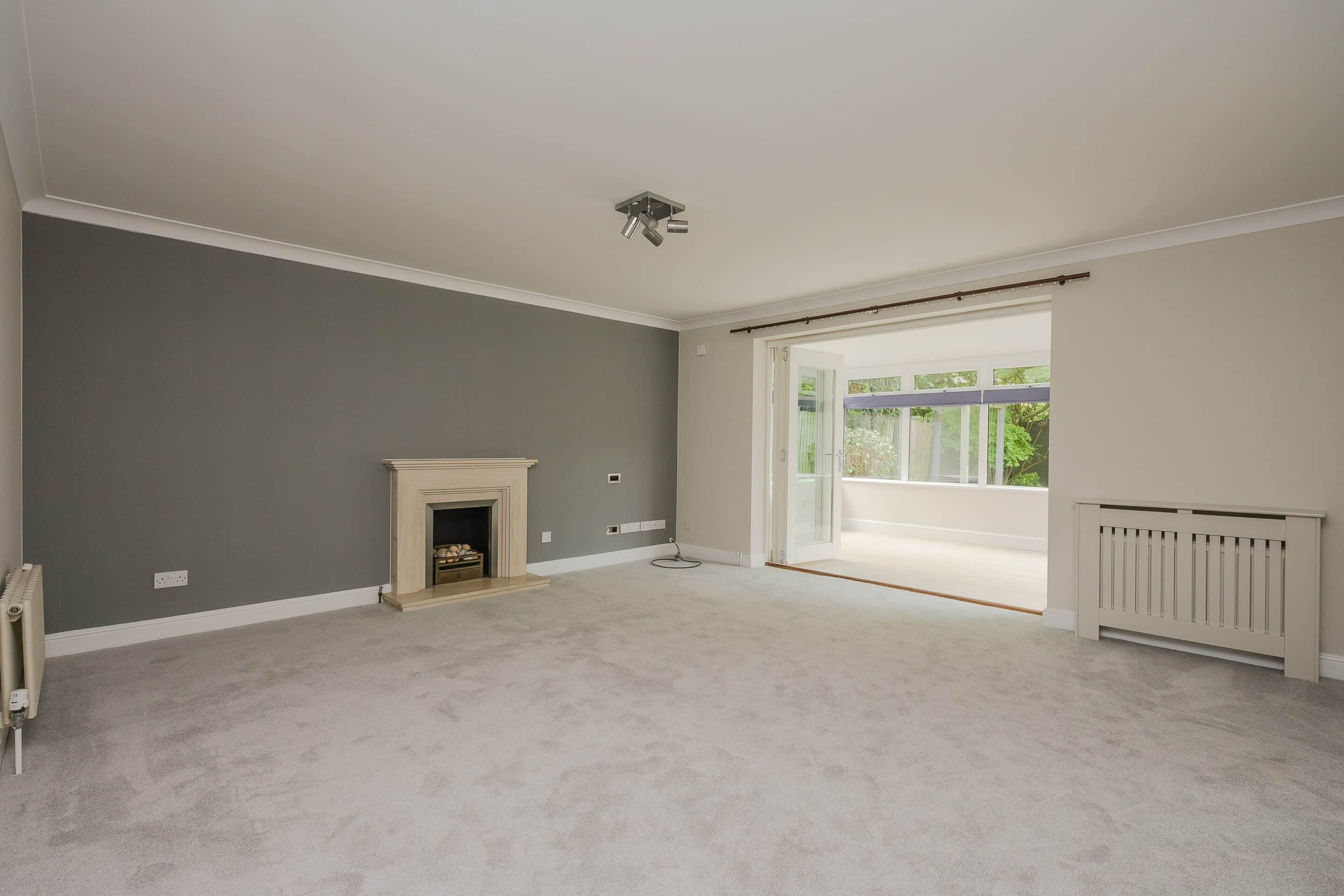 4 Bedrooms, St Andrews Gardens, Cobham