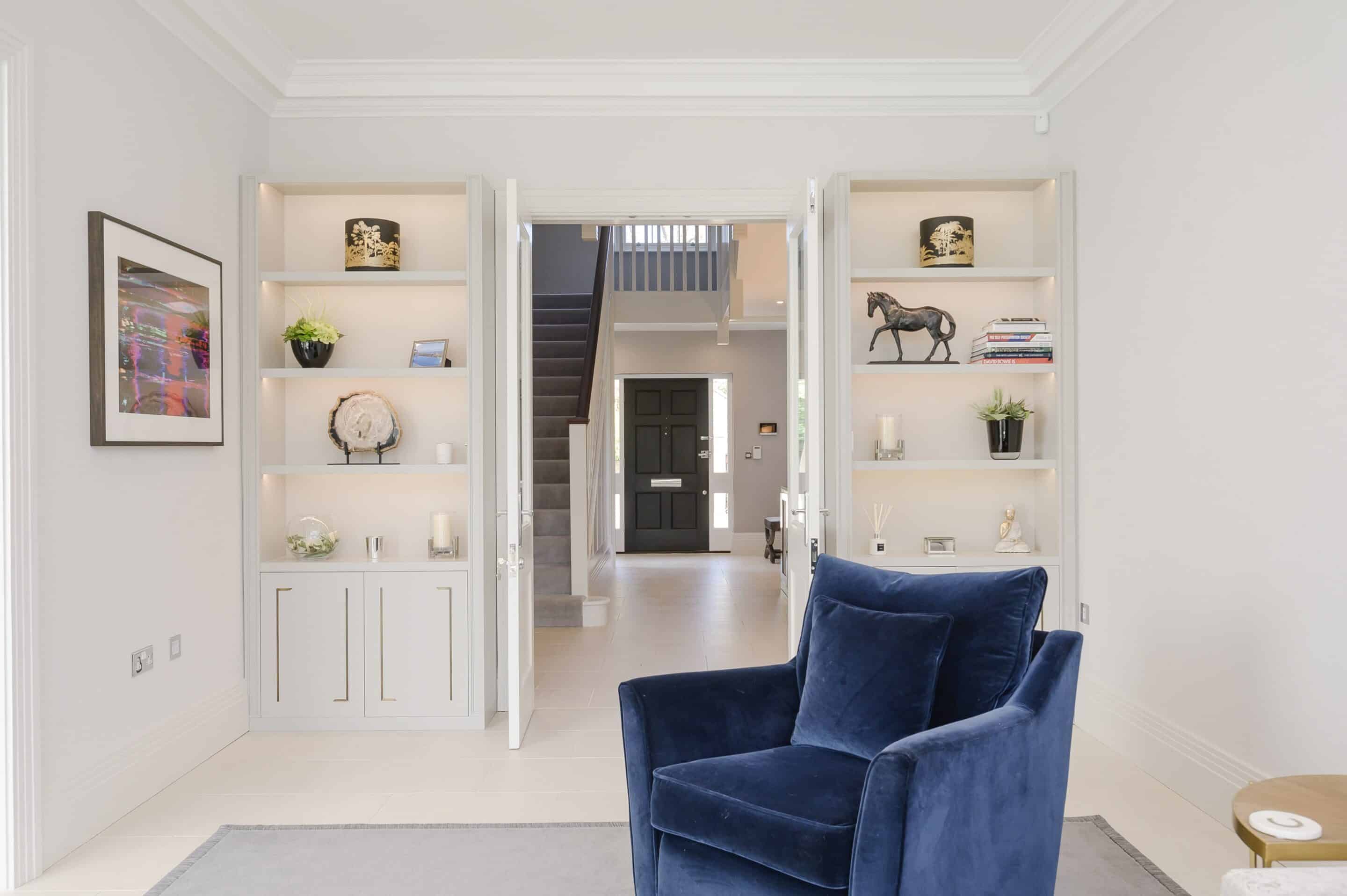5 Bedrooms, Hill House, Leigh Court, Cobham