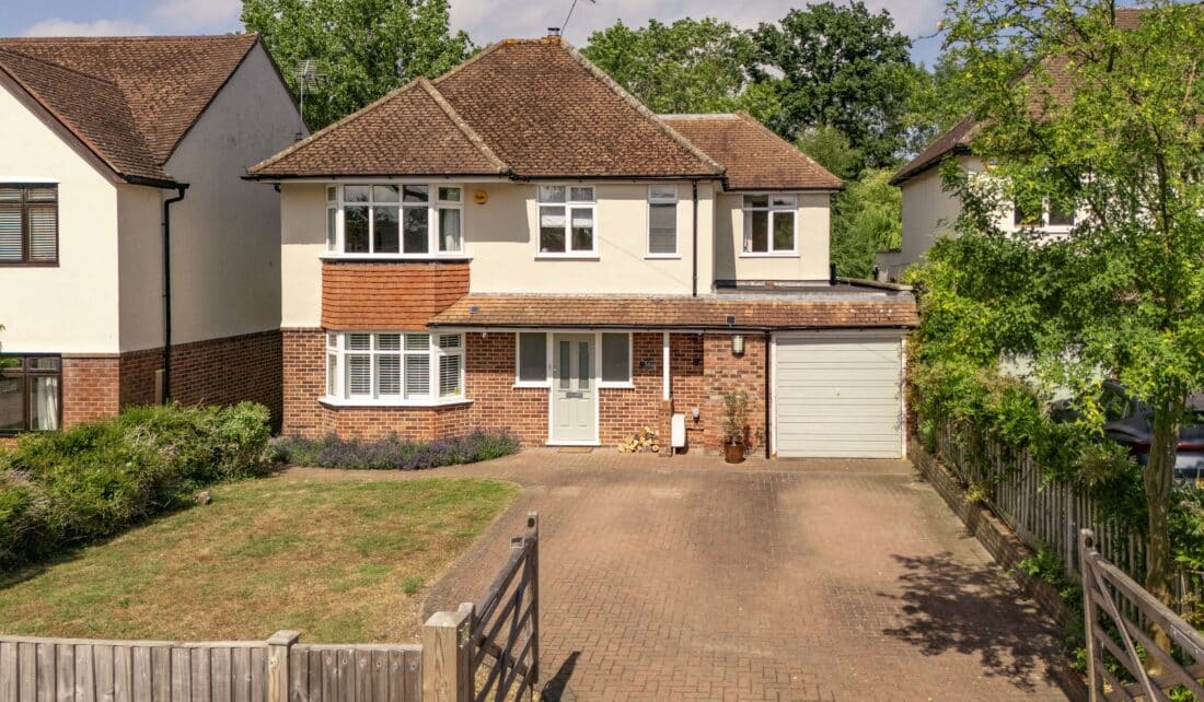 5 Bedrooms, Kennel Lane, Fetcham