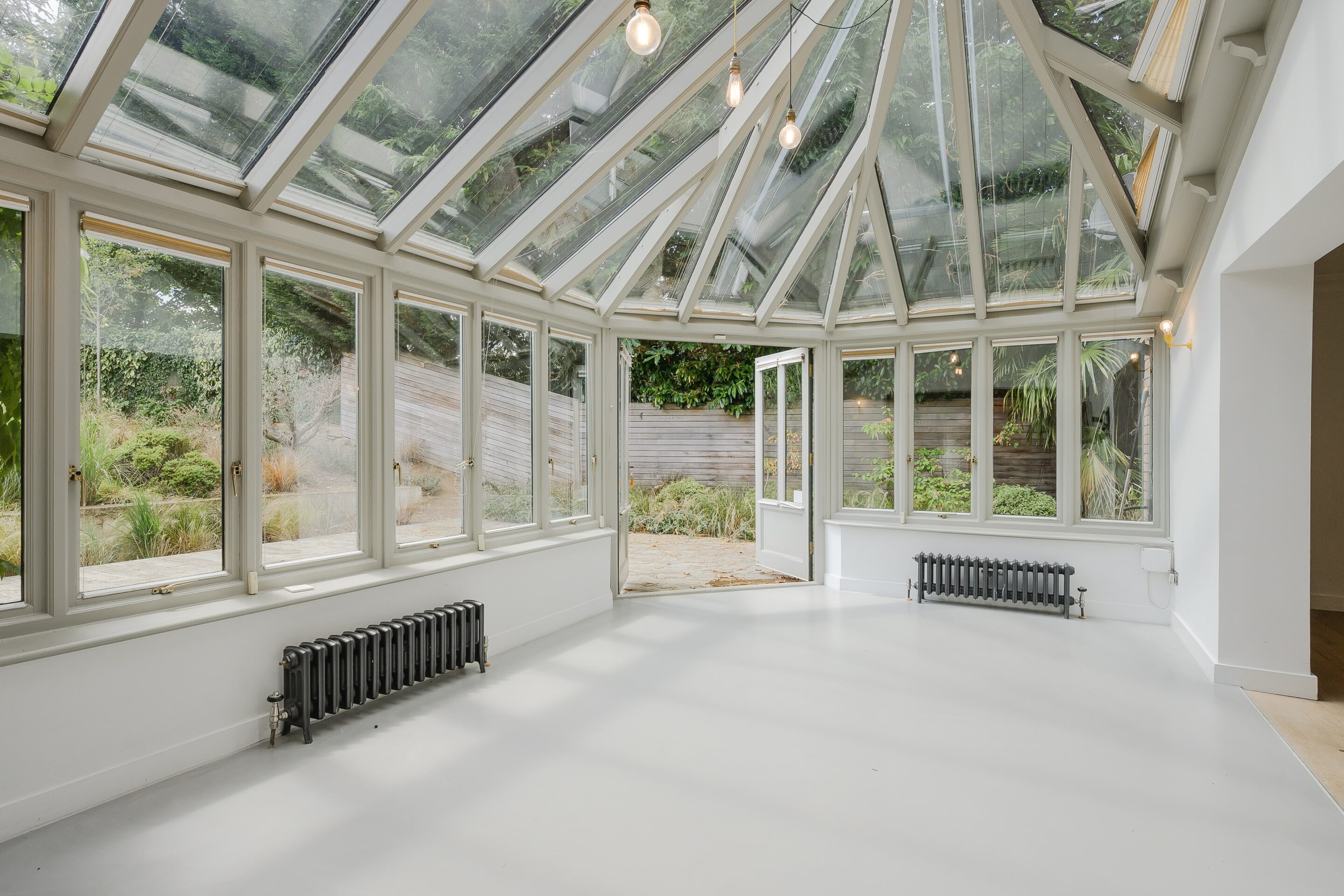 6 Bedrooms, Fairfield Park, Cobham, Surrey