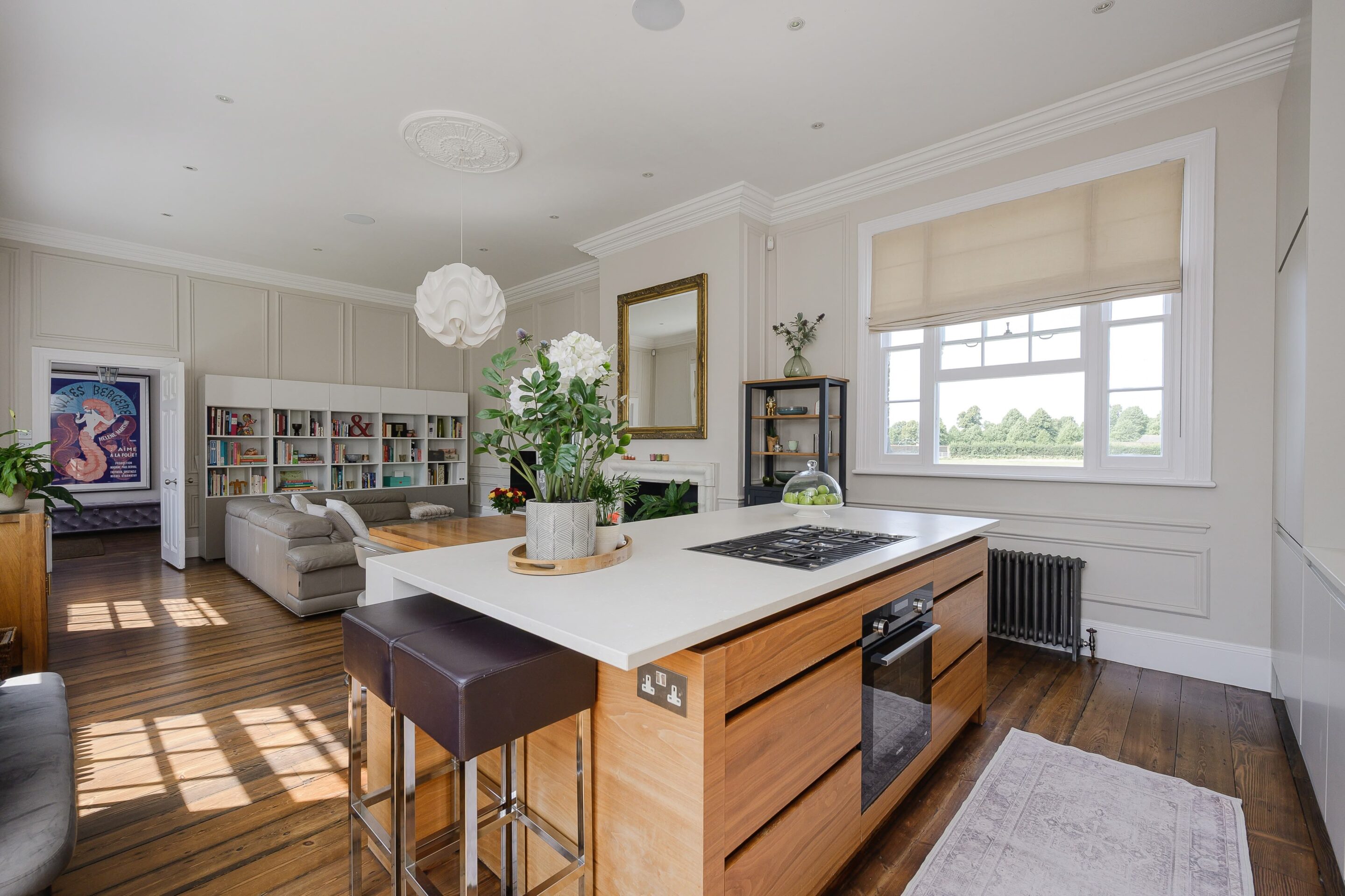 4 Bedrooms, Paddock Cottage, Hampton Court Road, East Molesey