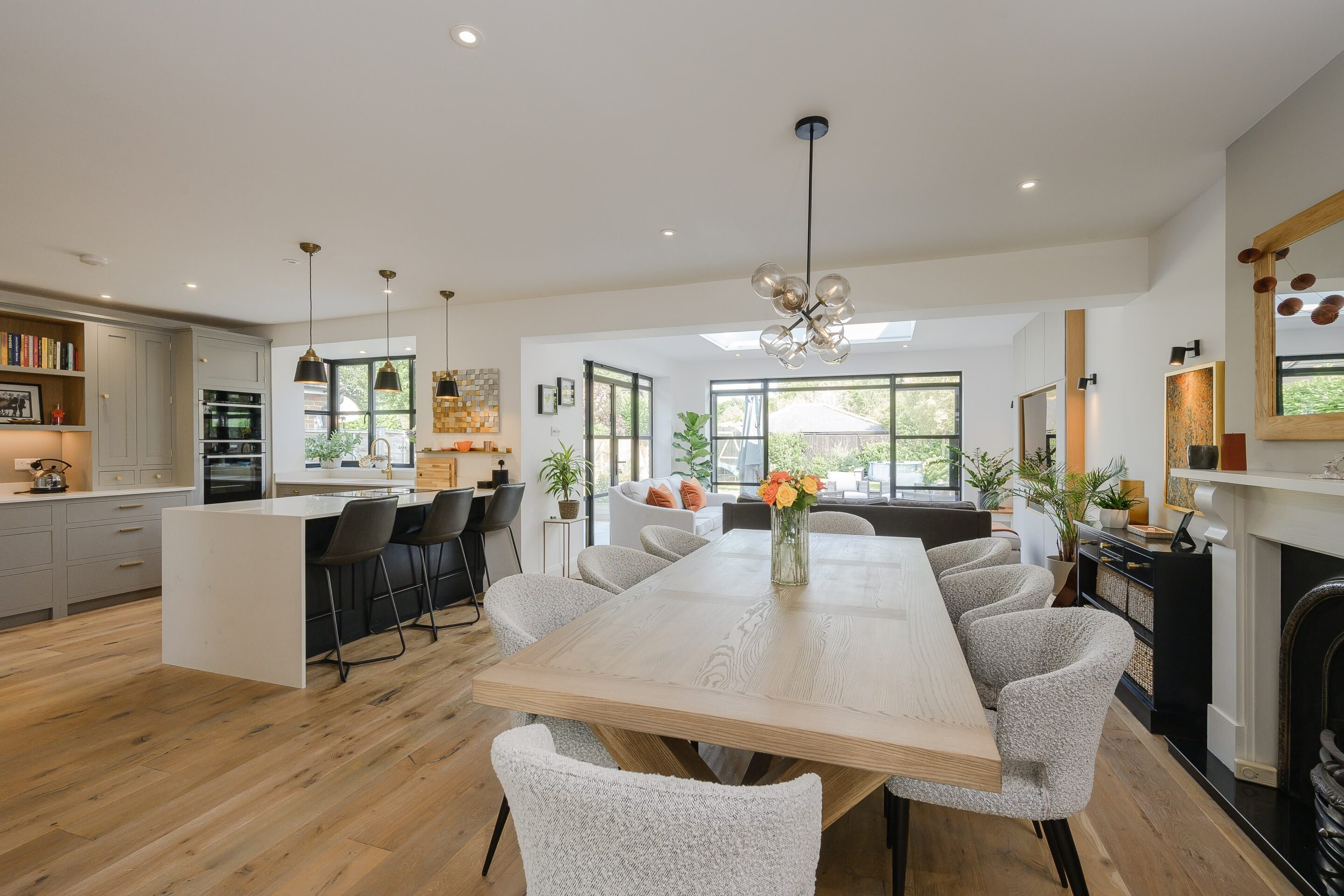4 Bedrooms, D’Abernon Drive, Cobham, Surrey