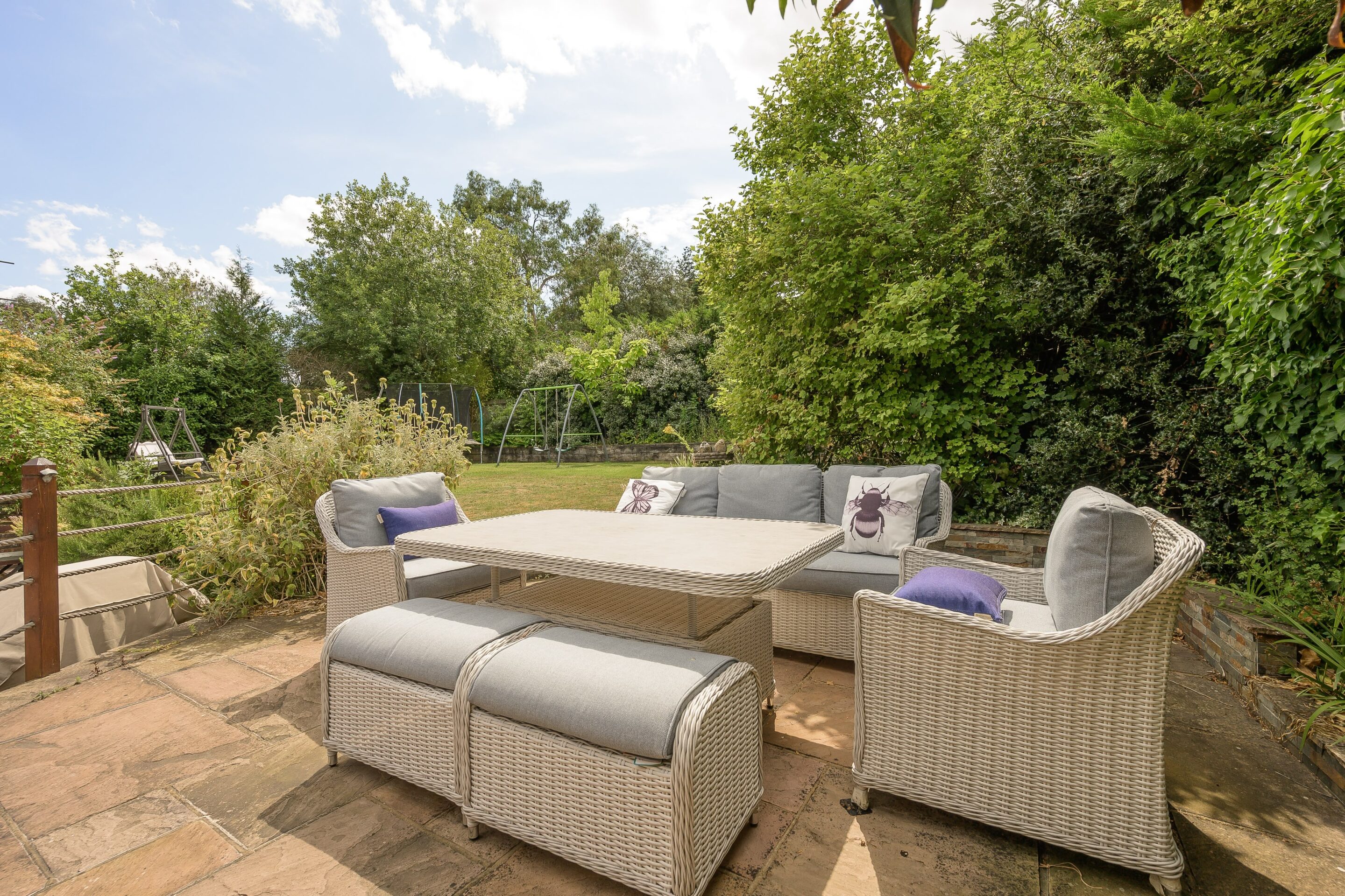 5 Bedrooms, Bell Lane, Fetcham