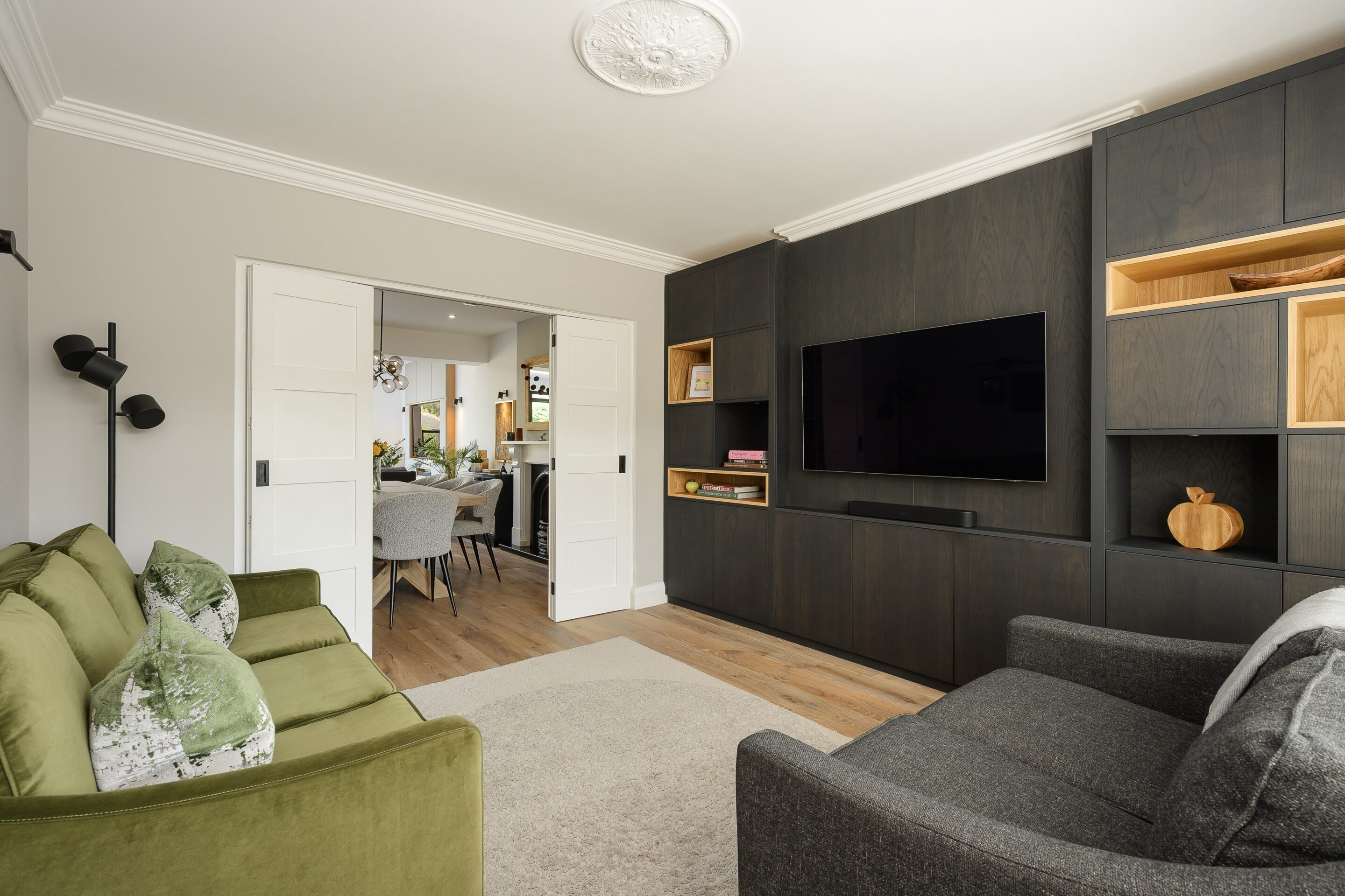 4 Bedrooms, D’Abernon Drive, Cobham, Surrey