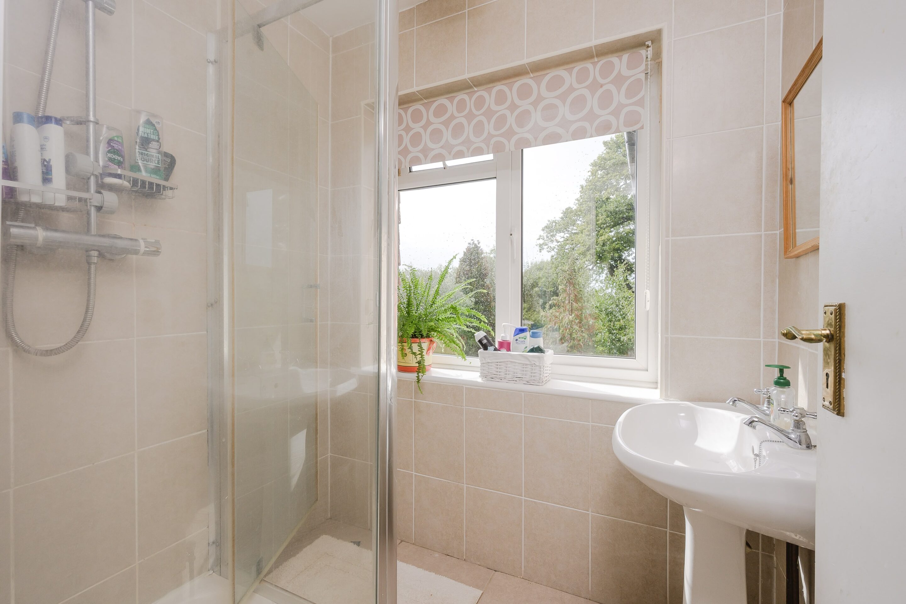 5 Bedrooms, Lodge Close, Cobham
