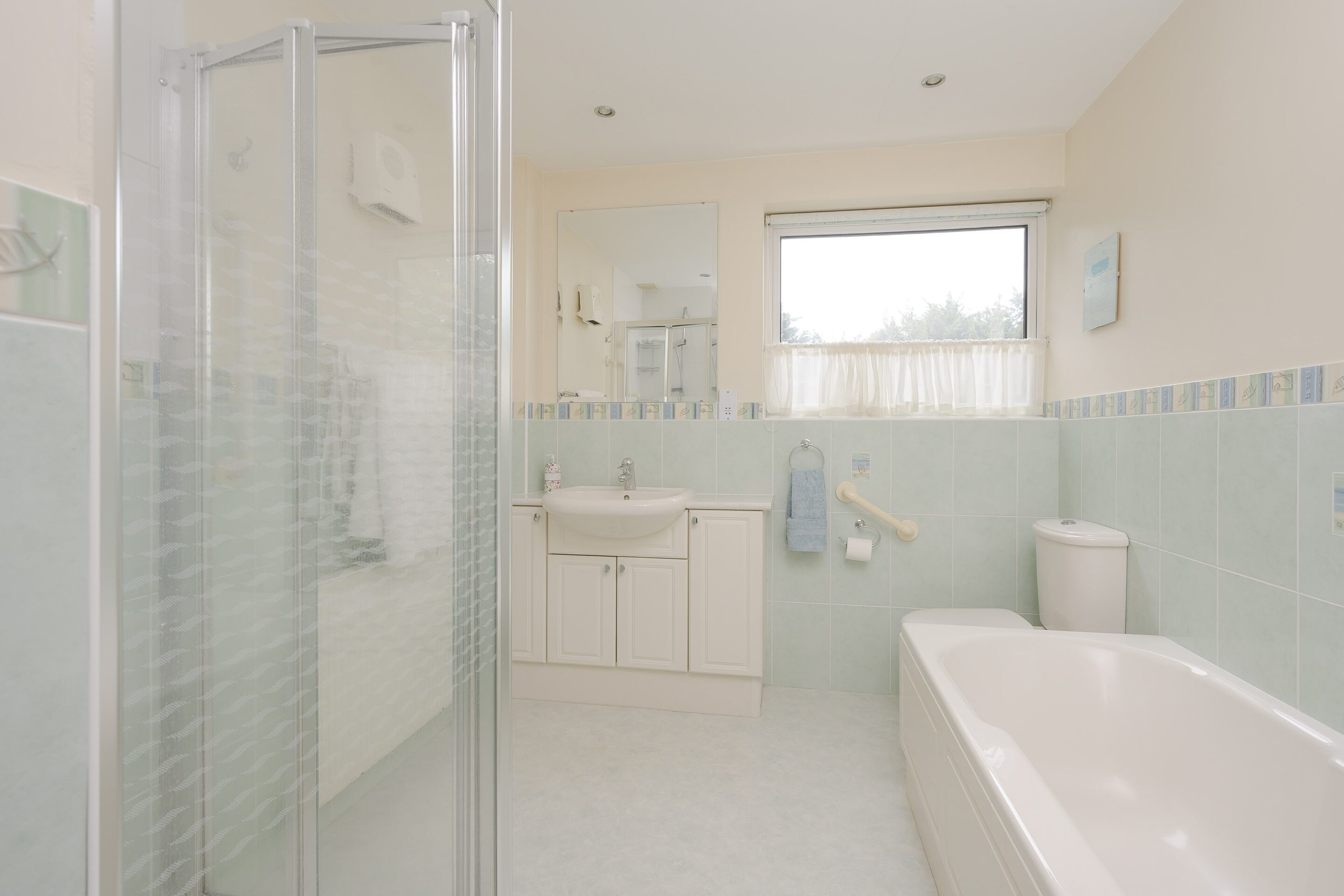 4 Bedrooms, Drayton Close, Fetcham