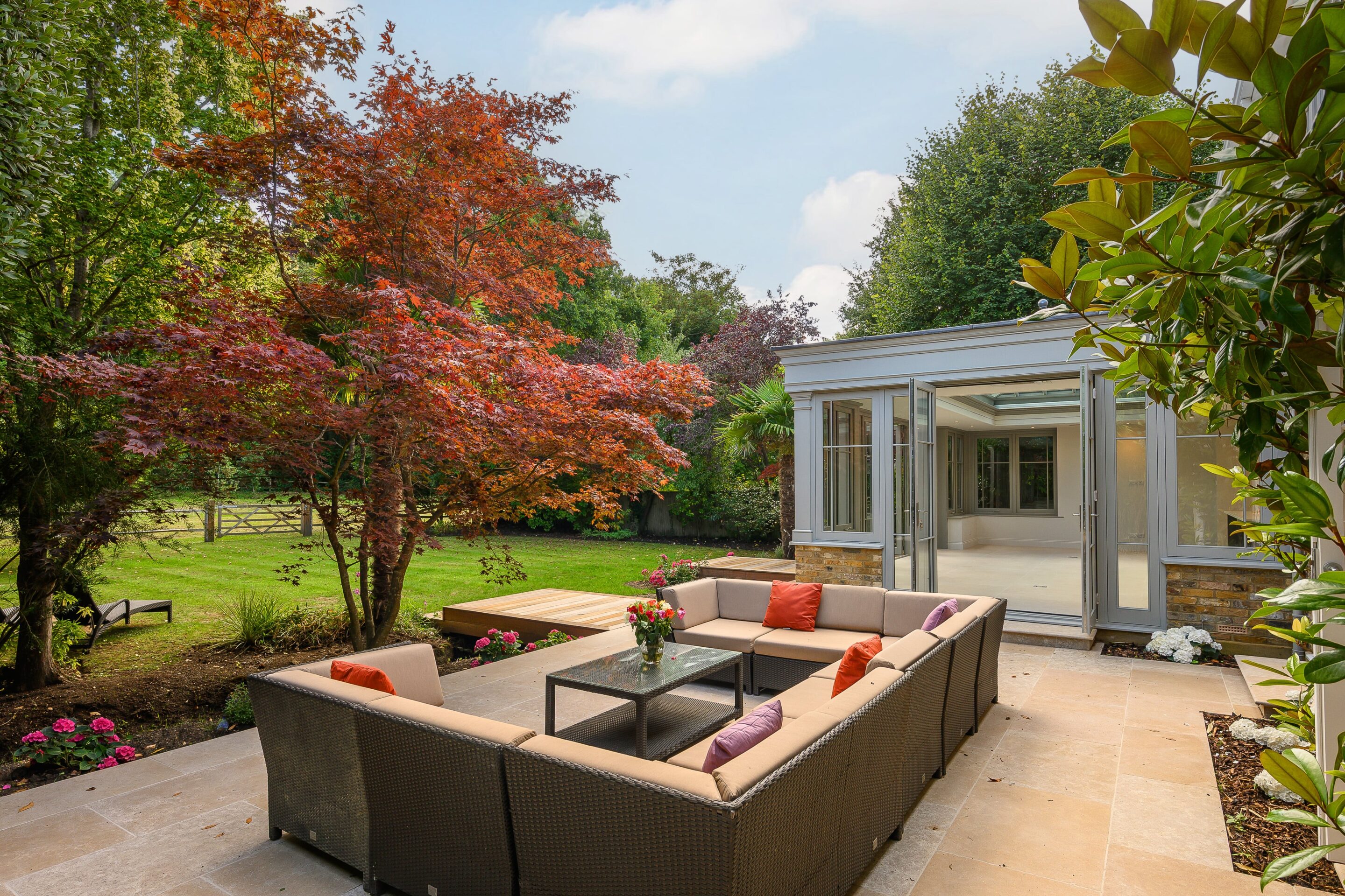 6 Bedrooms, Water Lane, Cobham