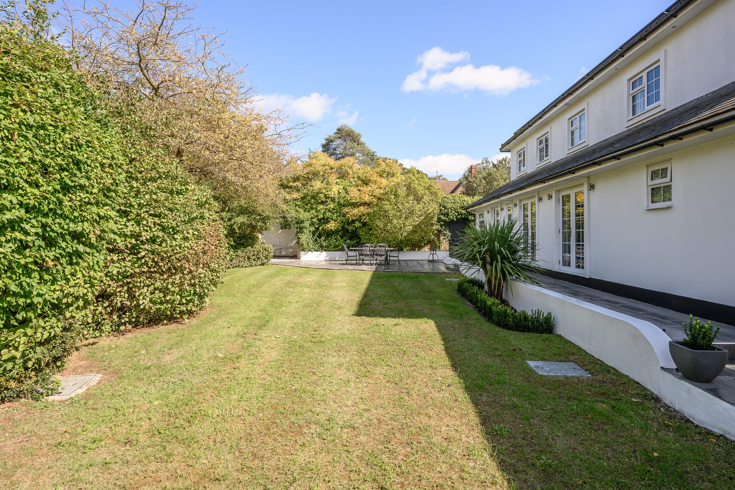 5 Bedrooms, Fairmile Avenue, Cobham