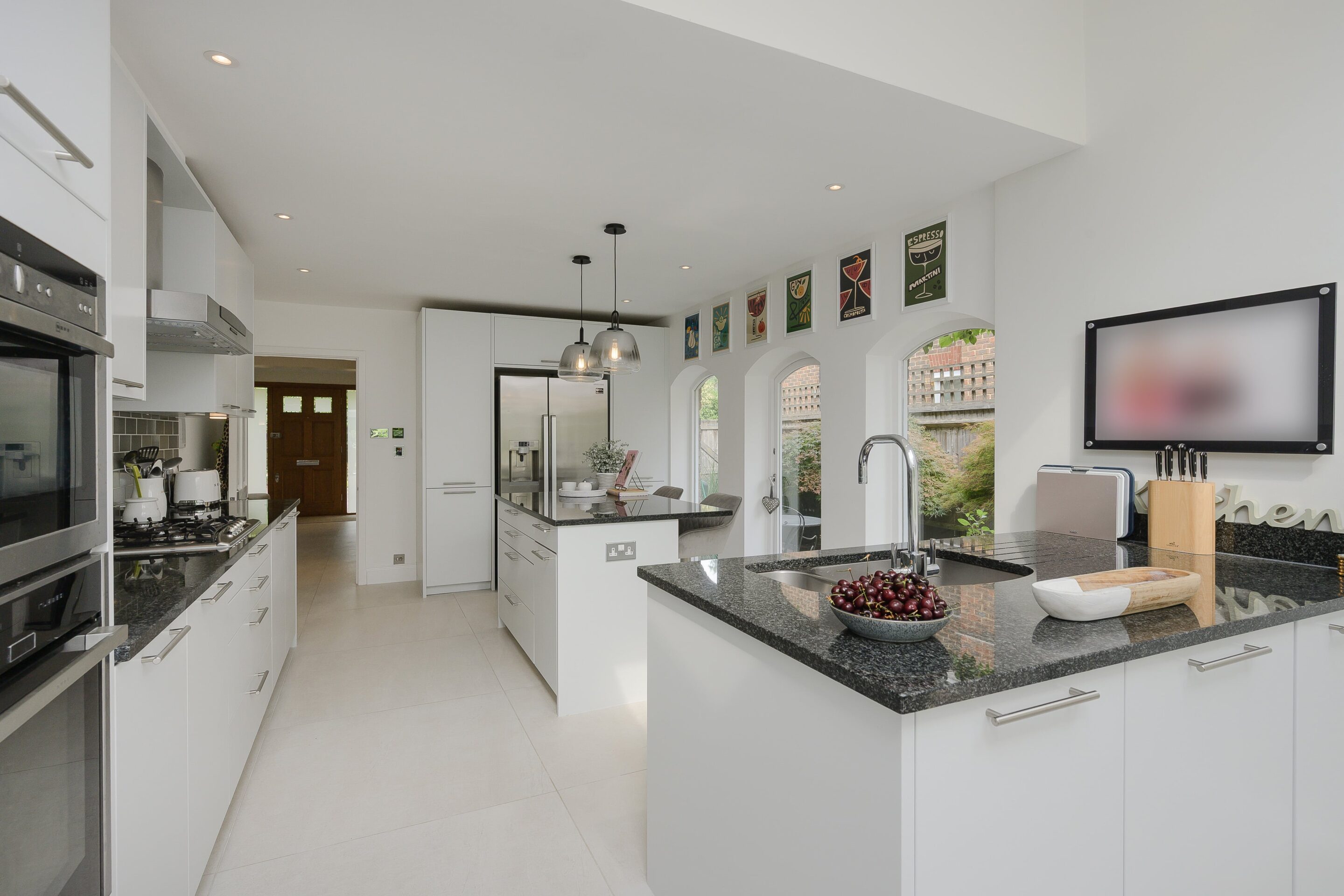 5 Bedrooms, Fairmile Lane, Cobham