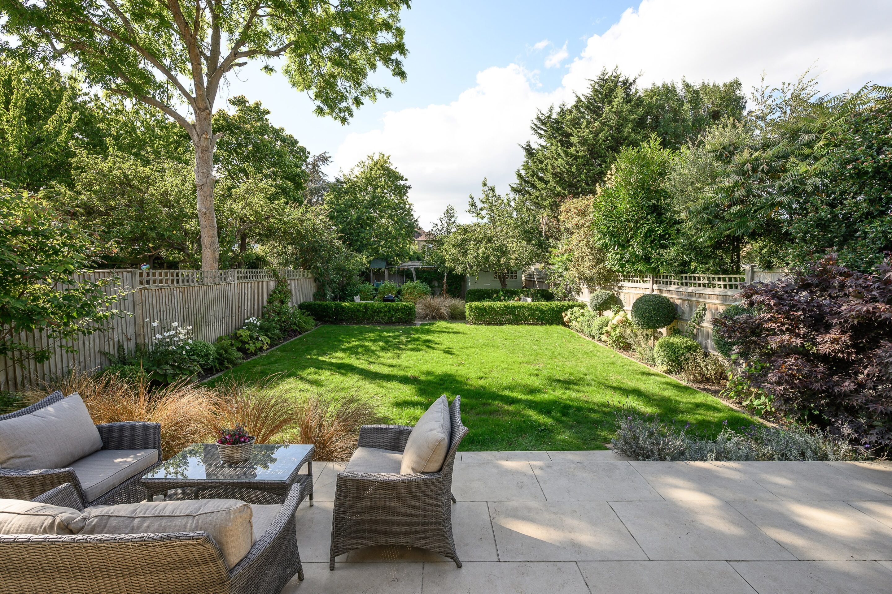 5 Bedrooms, Woodside Avenue, Esher, Surrey