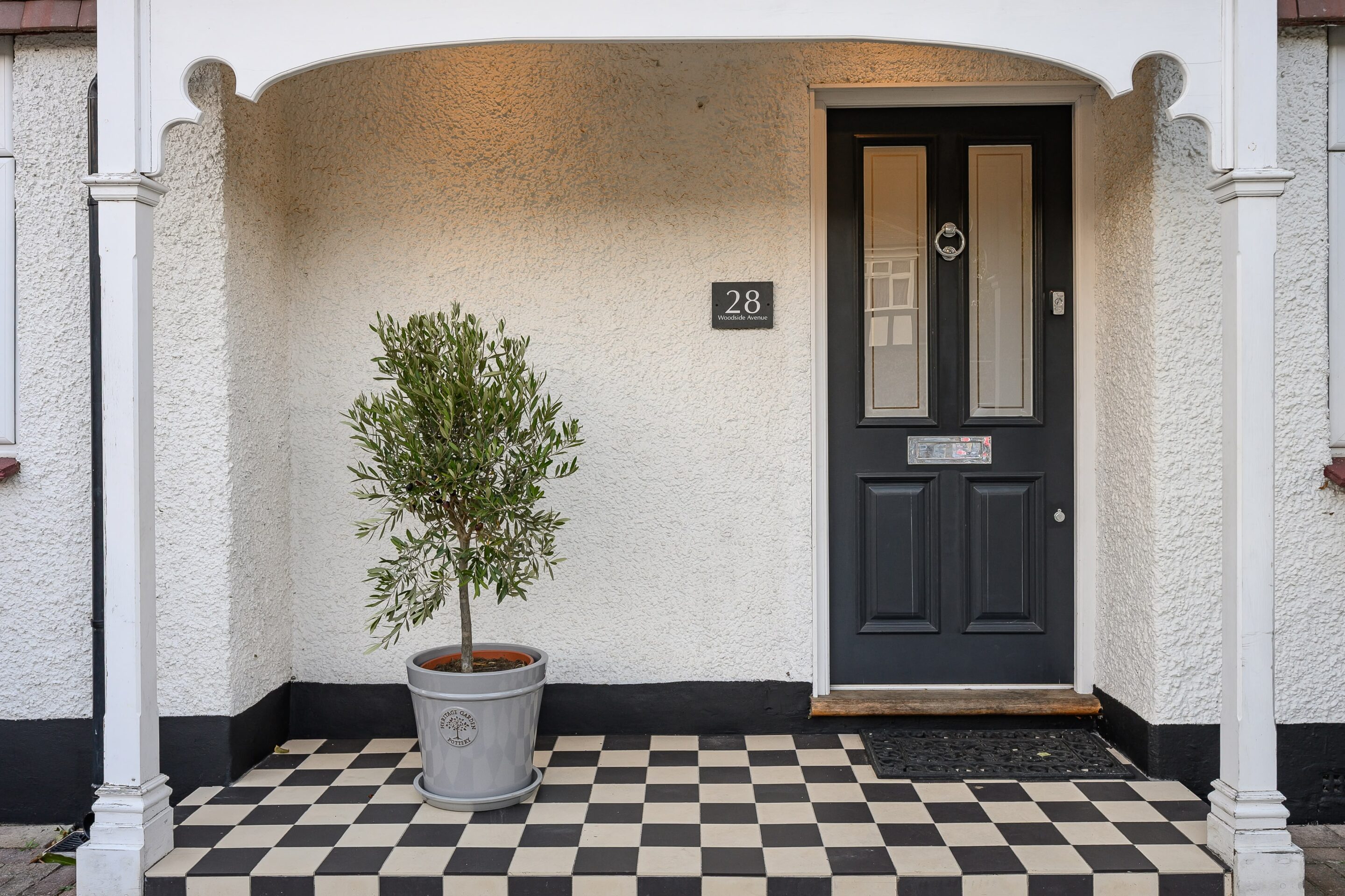 5 Bedrooms, Woodside Avenue, Esher, Surrey