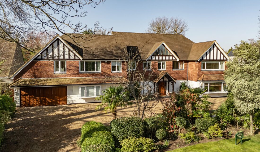 5 Bedrooms, Patmore Lane, Burwood Park