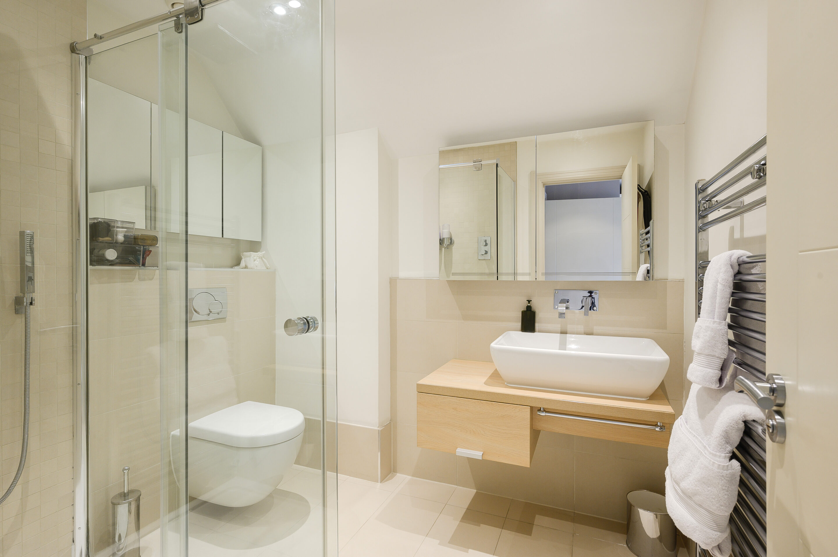 3 Reception Rooms, 4 Bedrooms, 3 Bathrooms, Esher