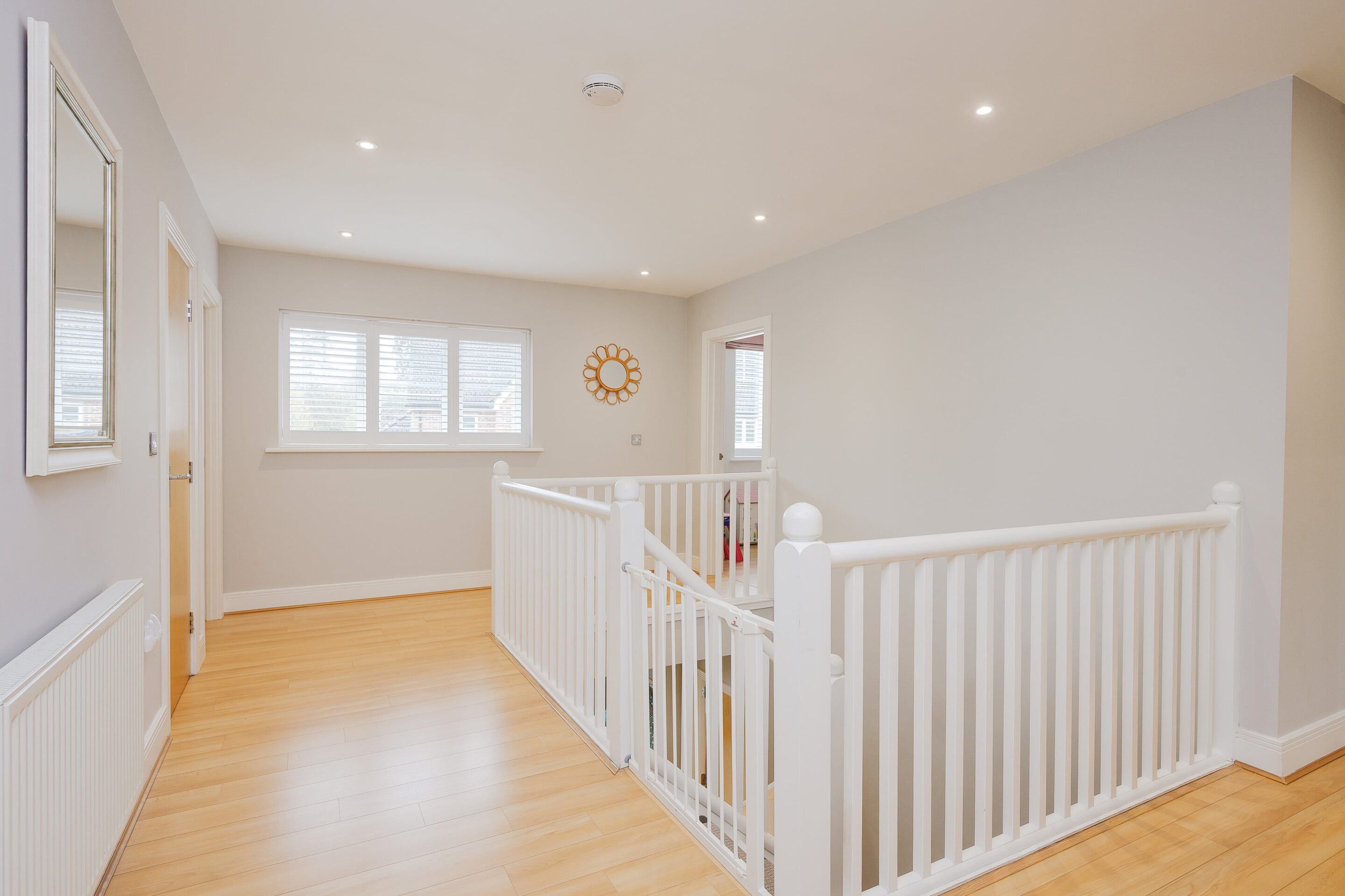 5 Bedrooms, Pinehurst Gardens, West Byfleet