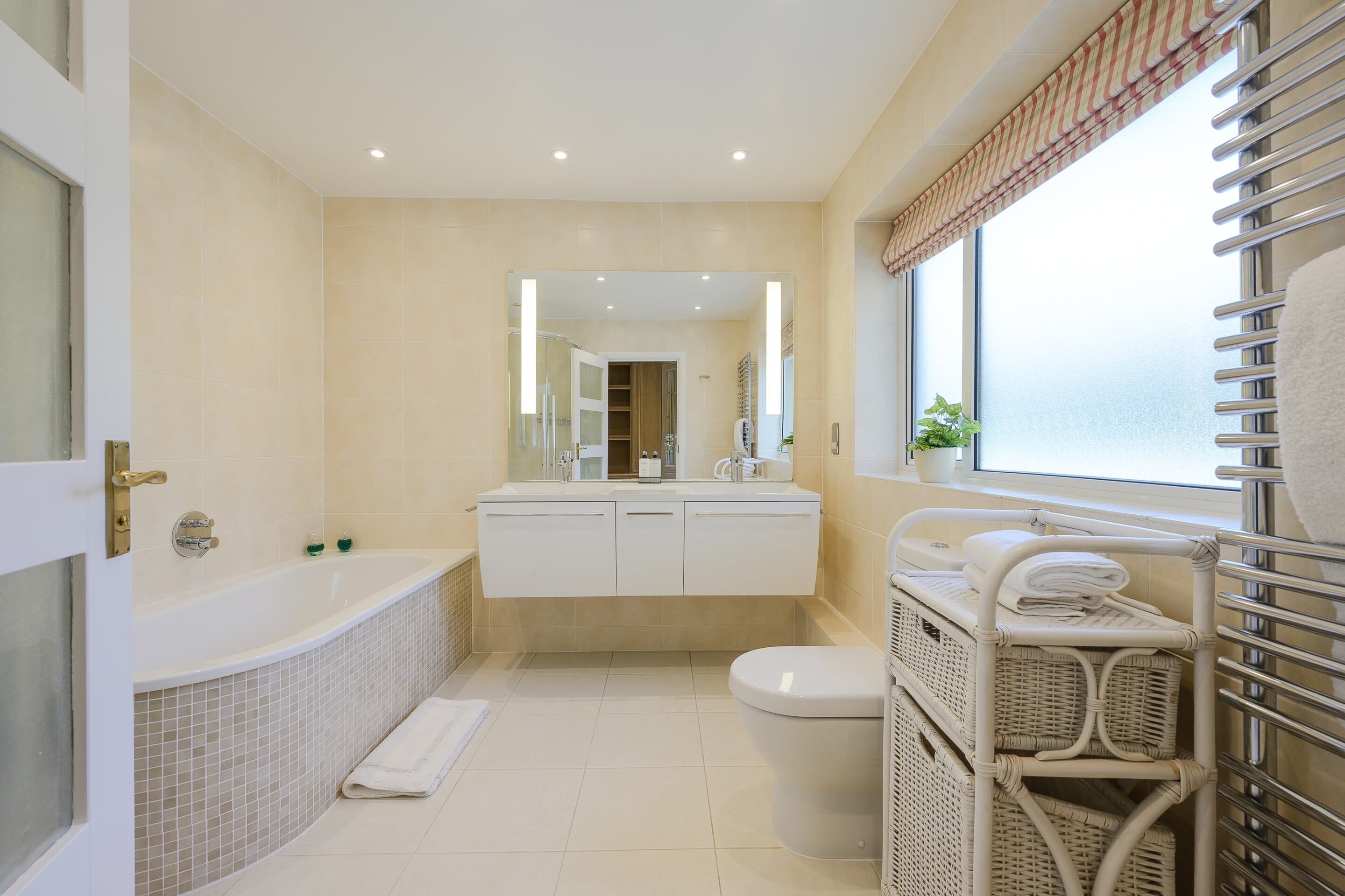 5 Bedrooms, Patmore Lane, Burwood Park