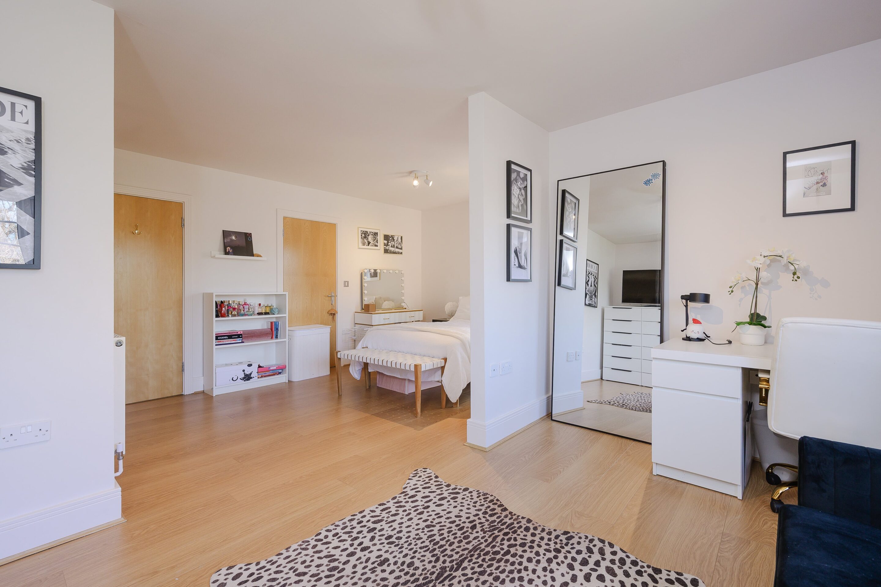 4 Bedrooms, Waverley Road, Stoke d’Abernon
