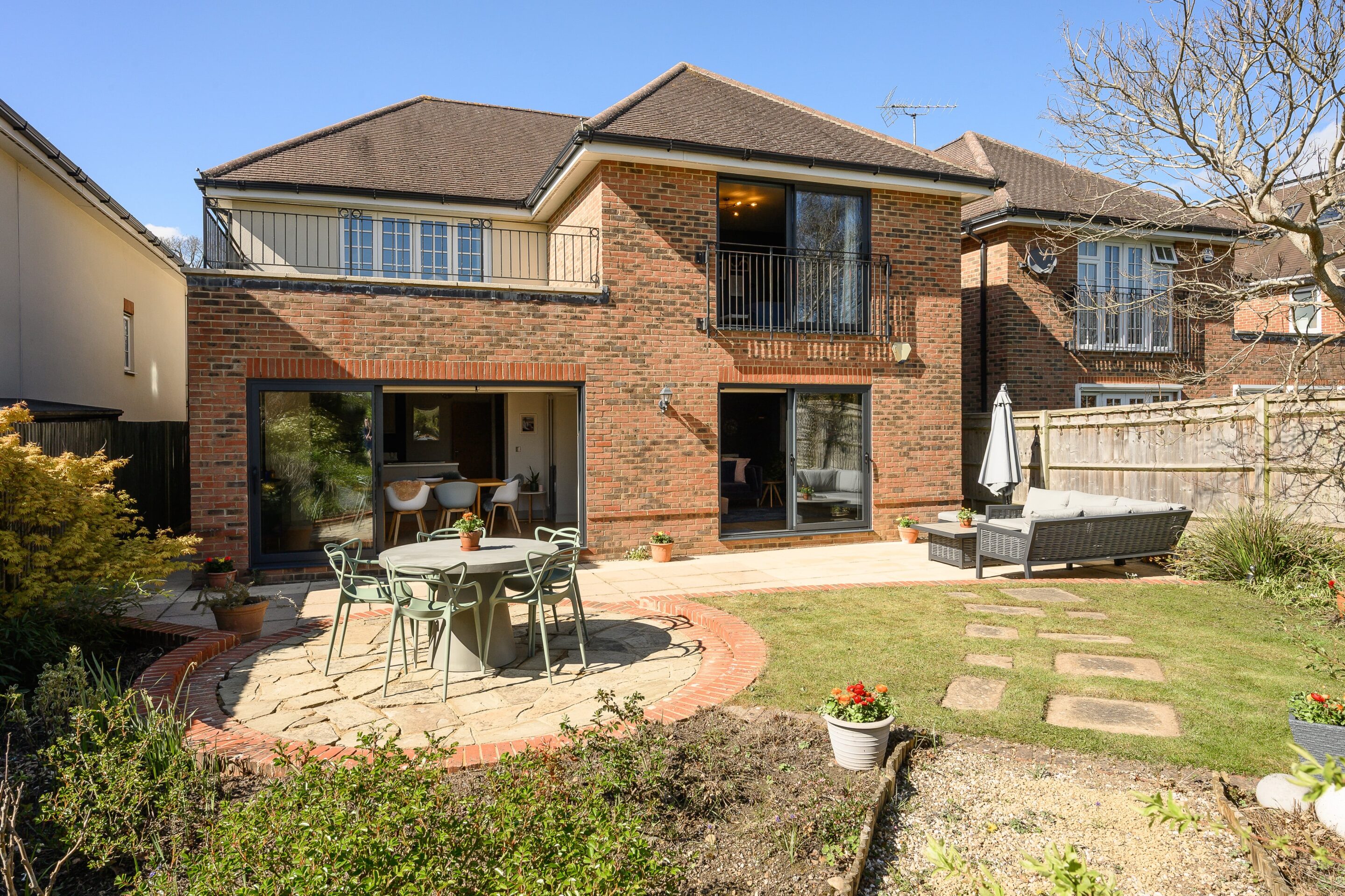 4 Bedrooms, Waverley Road, Stoke d’Abernon