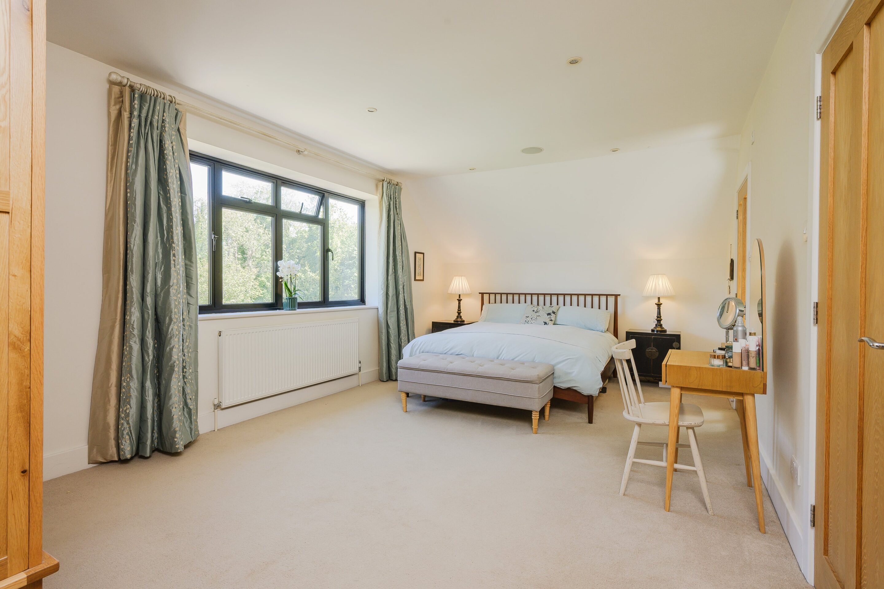 5 Bedrooms, Woodend, Givons Grove, Leatherhead