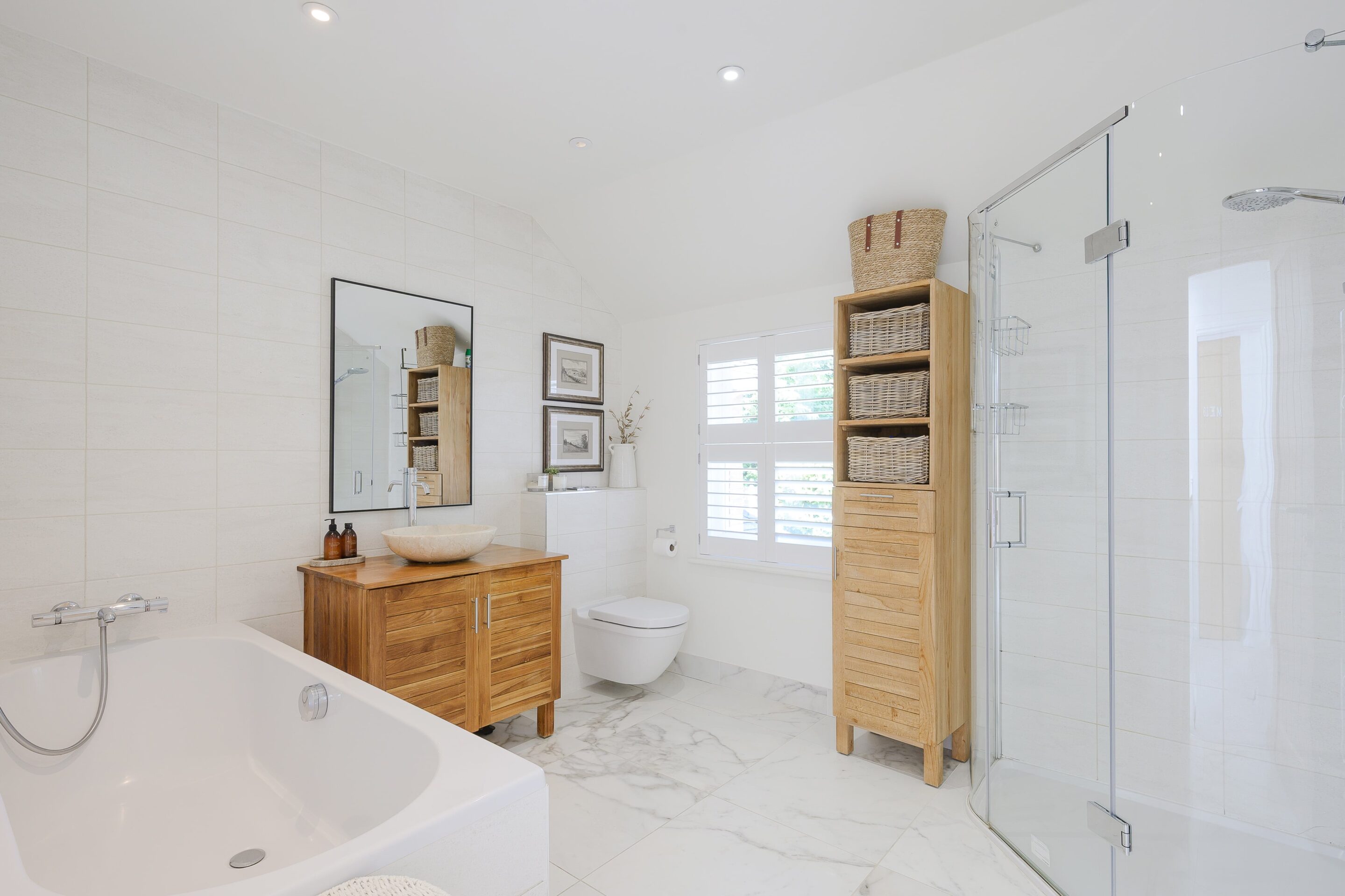 3 Bedrooms, Littleheath Lane, Cobham