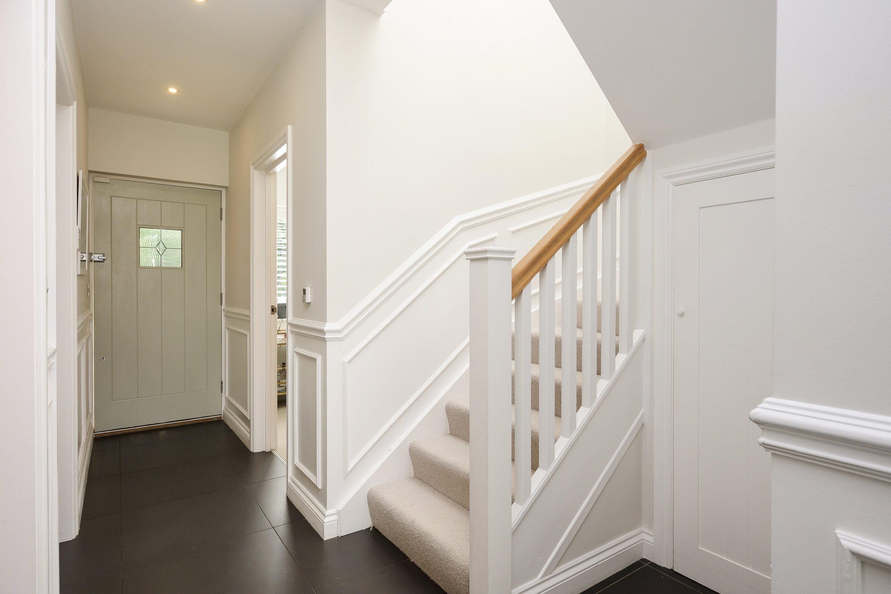 3 Bedrooms, Littleheath Lane, Cobham