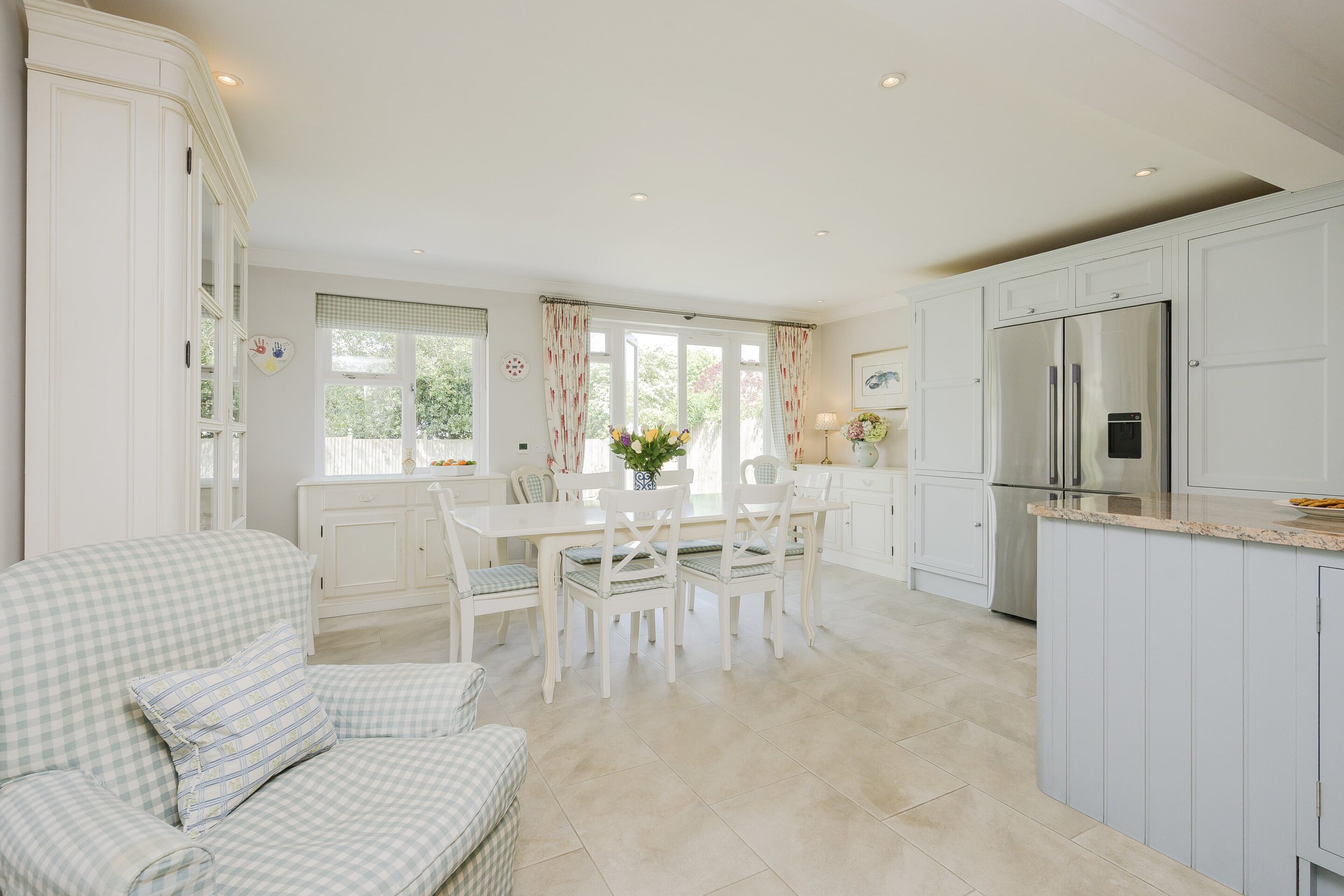 5 Bedrooms, The Ballands North, Fetcham