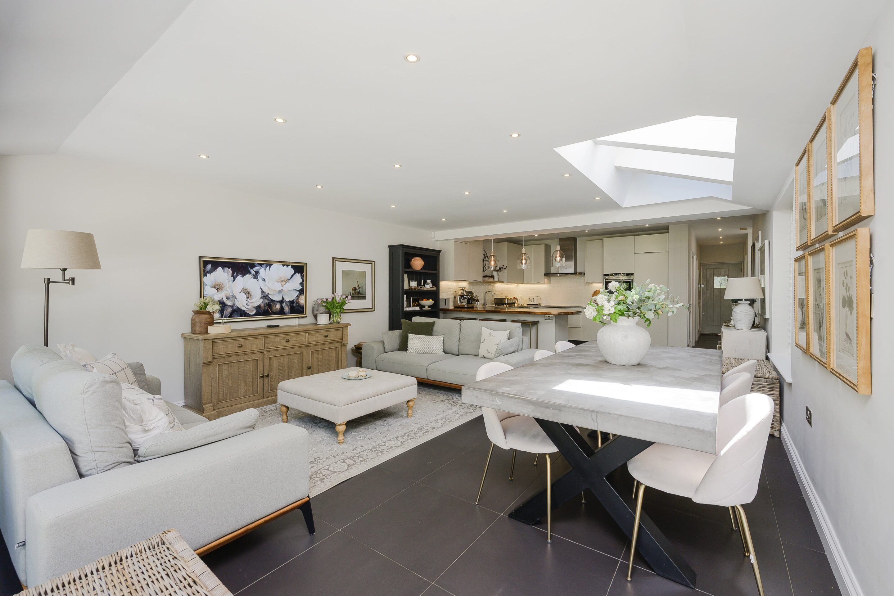 3 Bedrooms, Littleheath Lane, Cobham