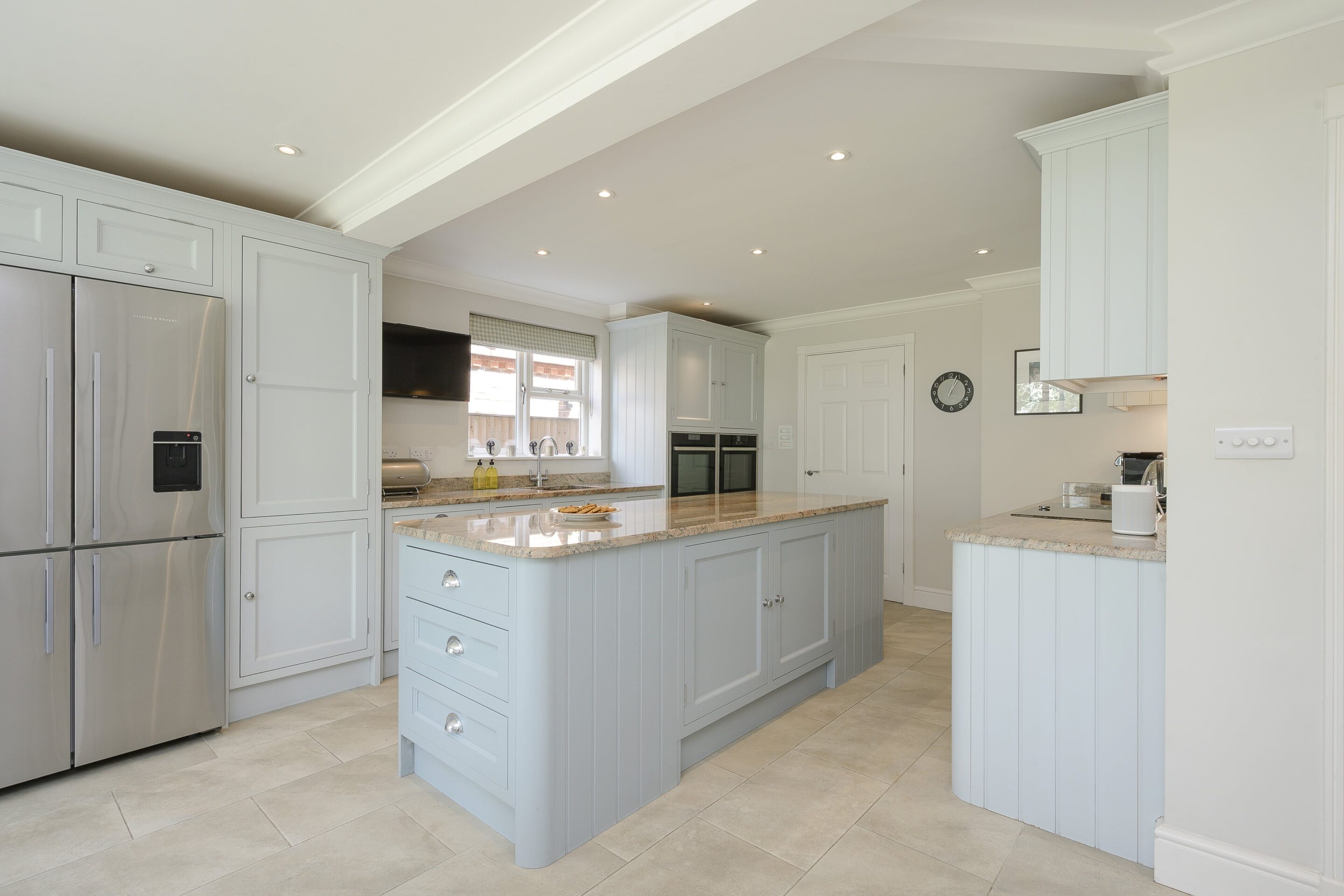 5 Bedrooms, The Ballands North, Fetcham