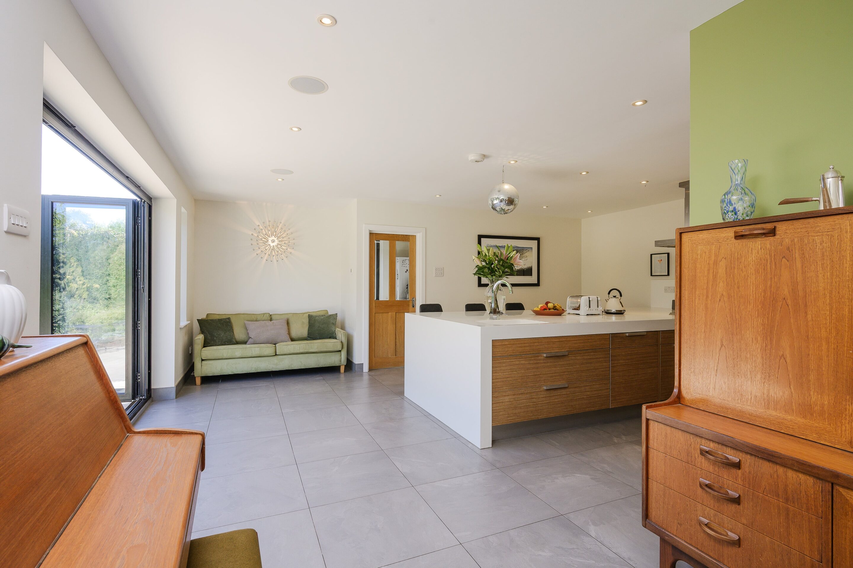 5 Bedrooms, Woodend, Givons Grove, Leatherhead