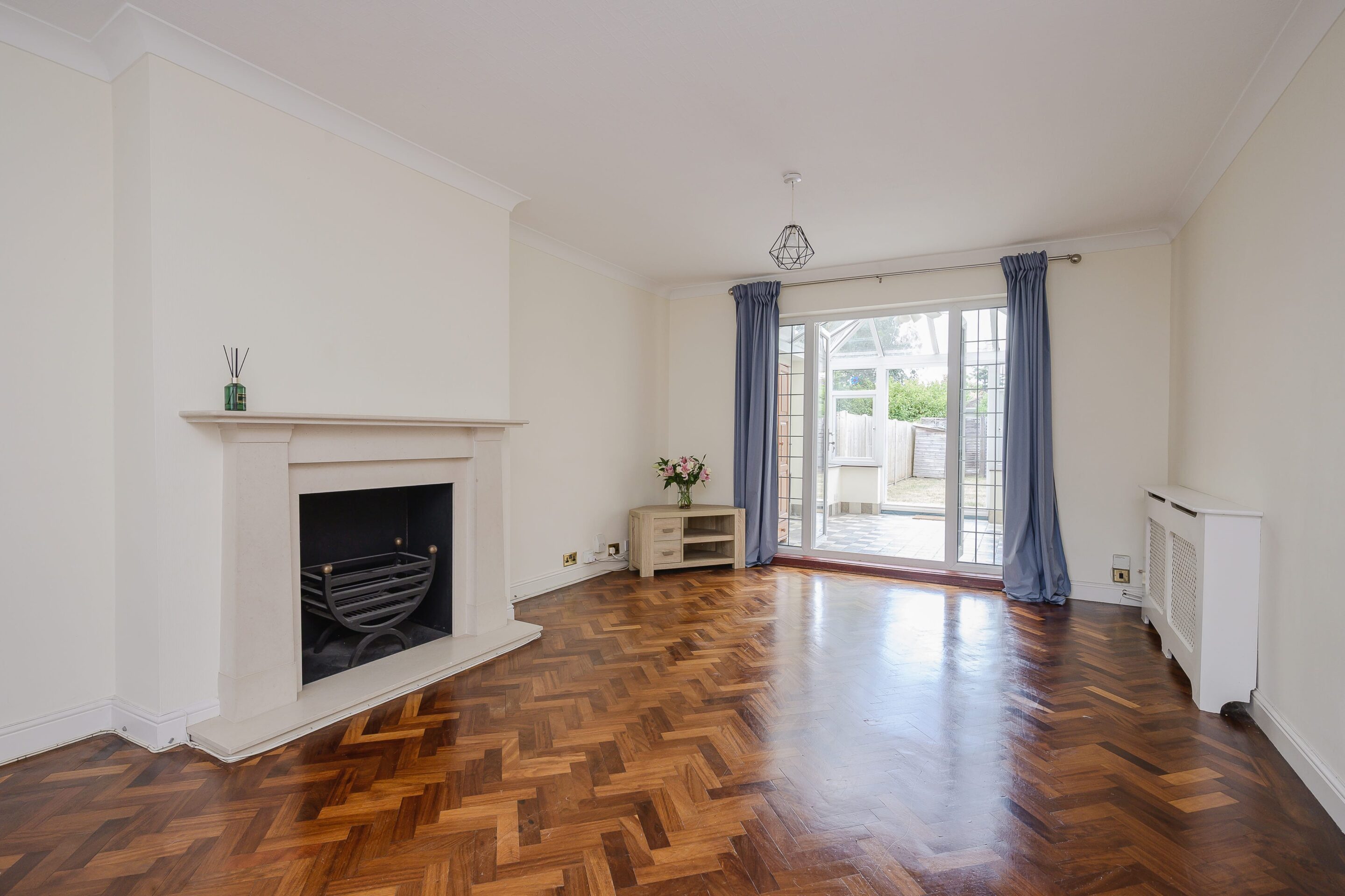 3 Bedrooms, Ember Lane, Esher, Surrey