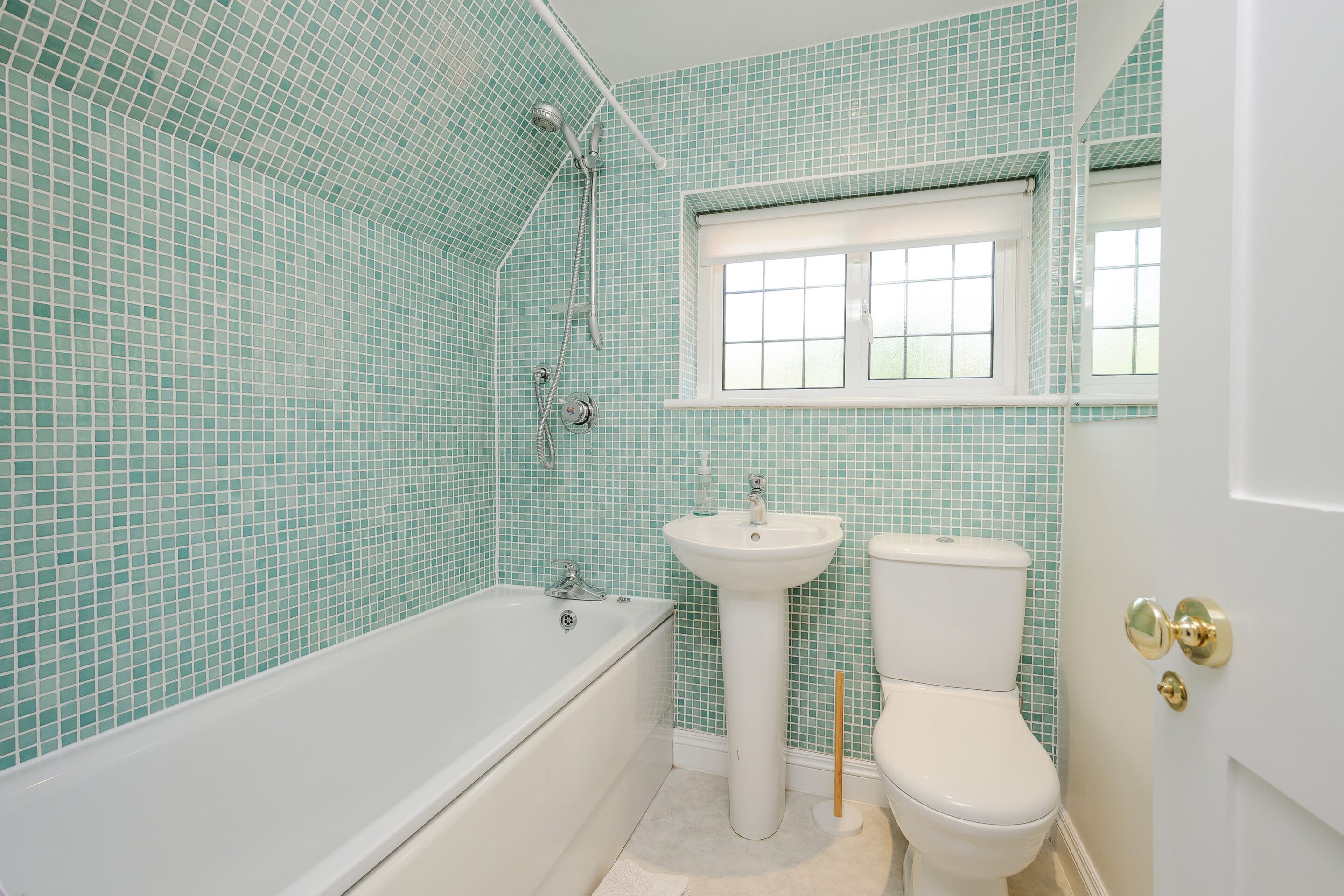 5 Bedrooms, Knipp Hill, Cobham