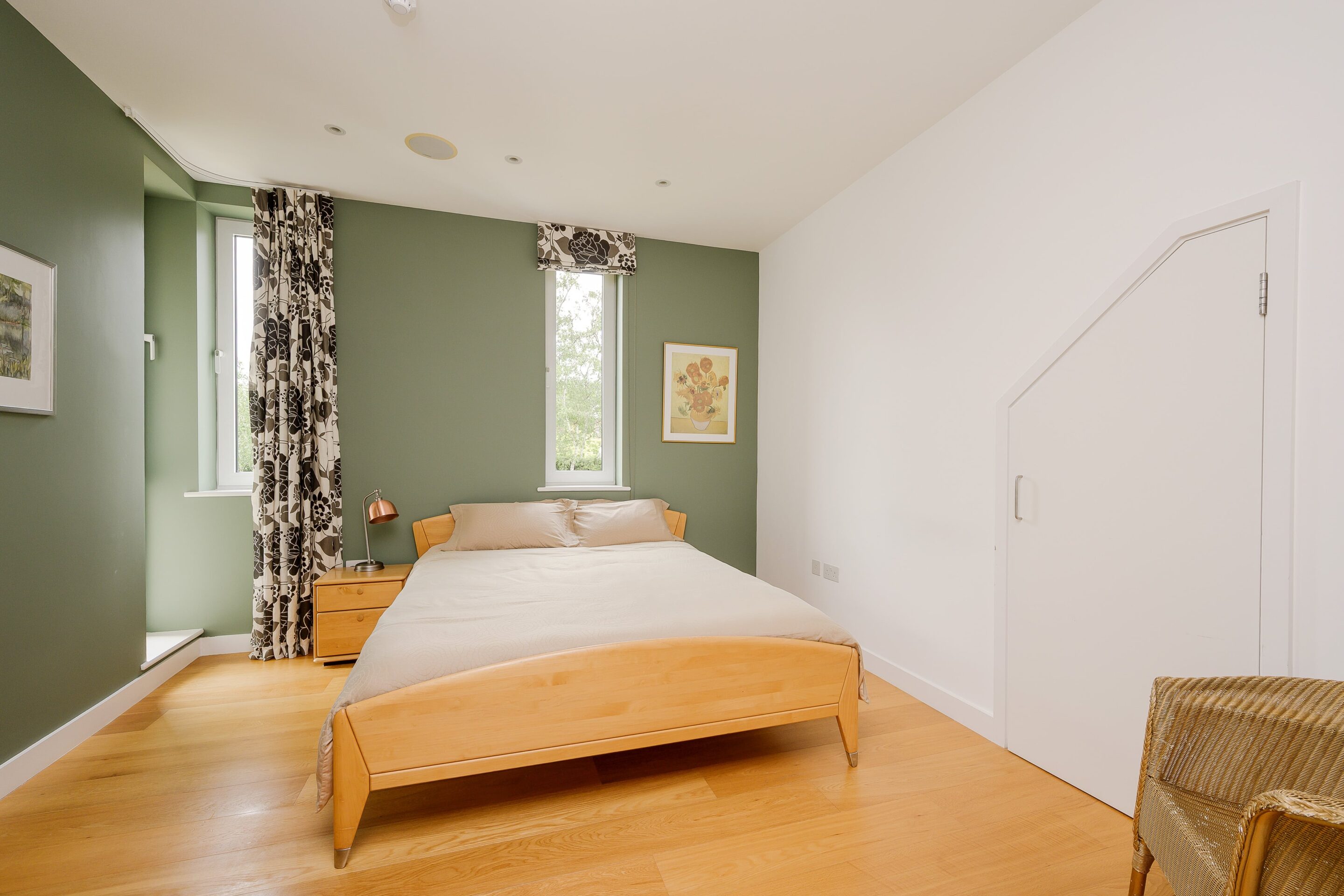 6 Bedrooms, Oxshott Rise, Cobham