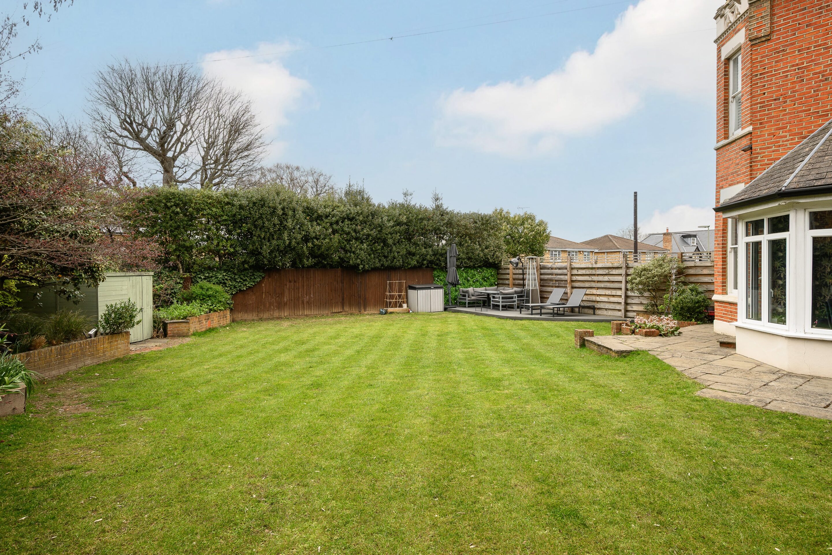 6 Bedrooms, Pine Grove, Weybridge
