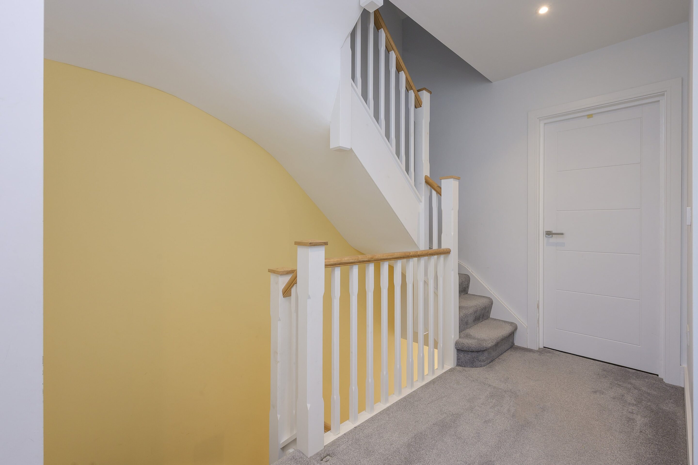 3 Bedrooms, Esher Road, Hersham, Surrey