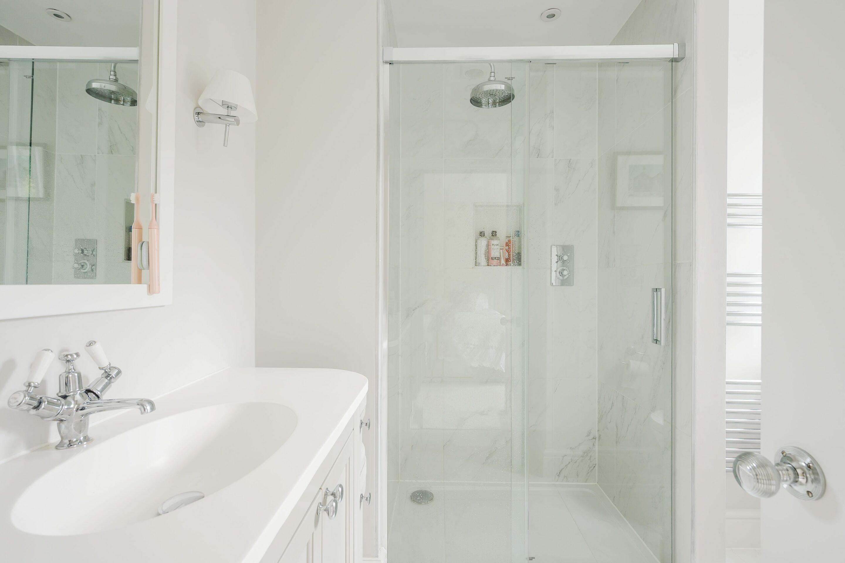 4 Bedrooms, Lodge Close, Cobham