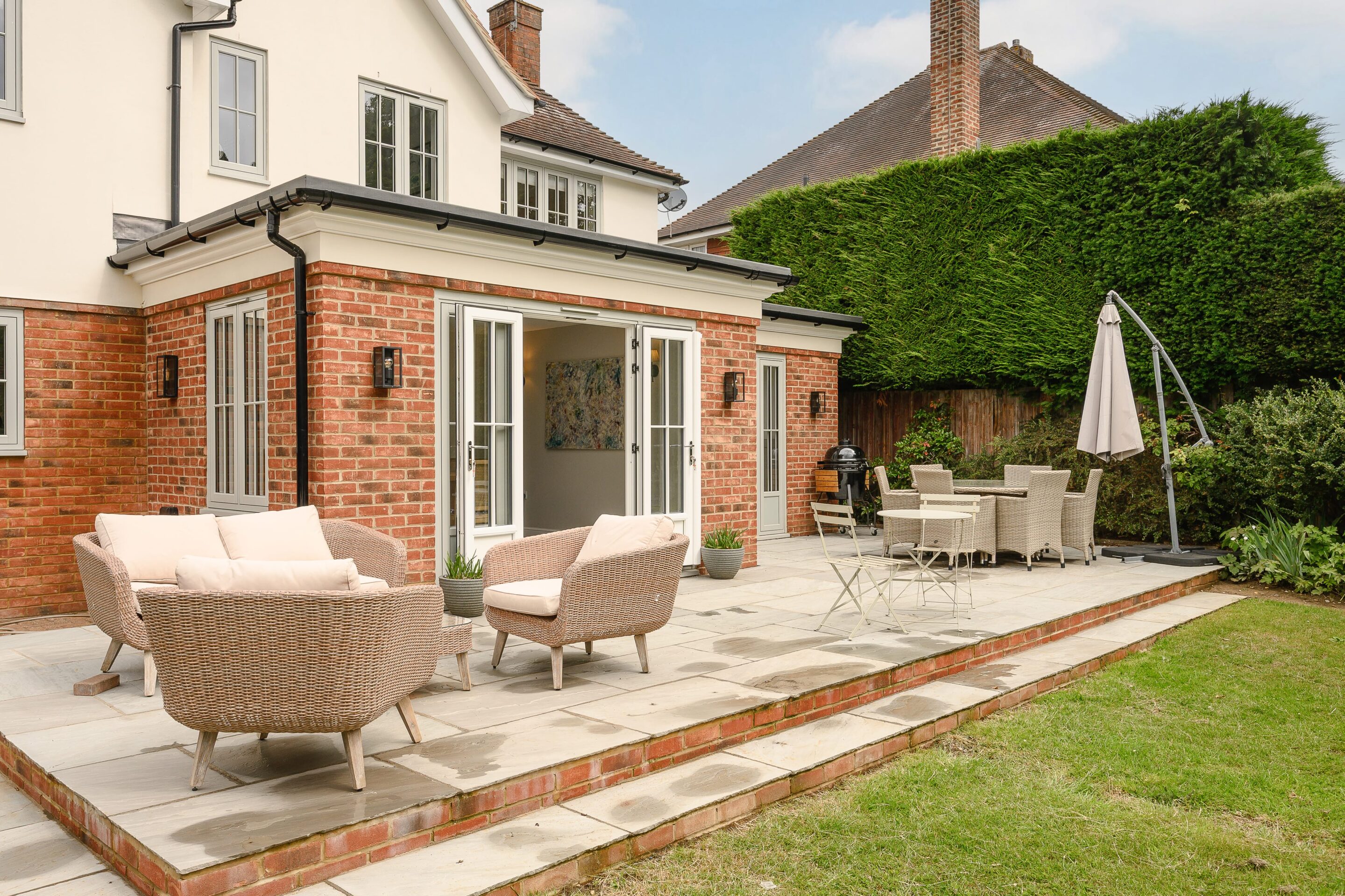 4 Bedrooms, Lodge Close, Cobham