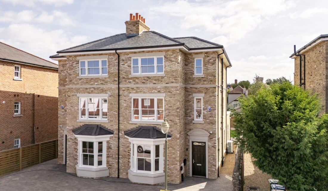 4 Bedrooms, Matham Road, East Molesey, Surrey