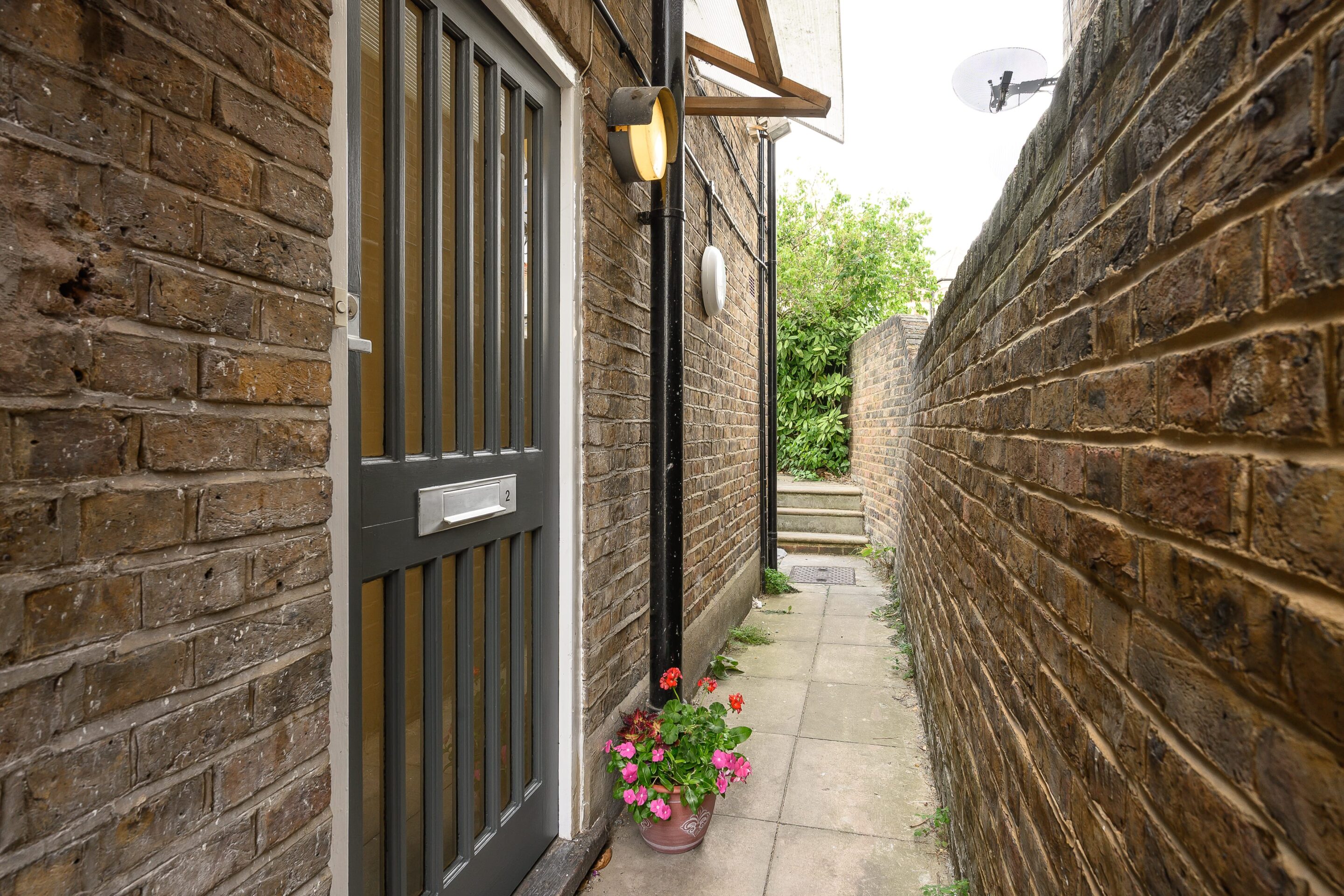 1 Bedroom Apartment, St Philips Road, Surbiton, Surrey