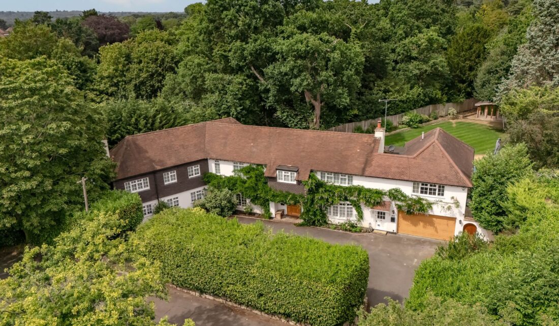6 Bedrooms, Leigh Court Close, Cobham