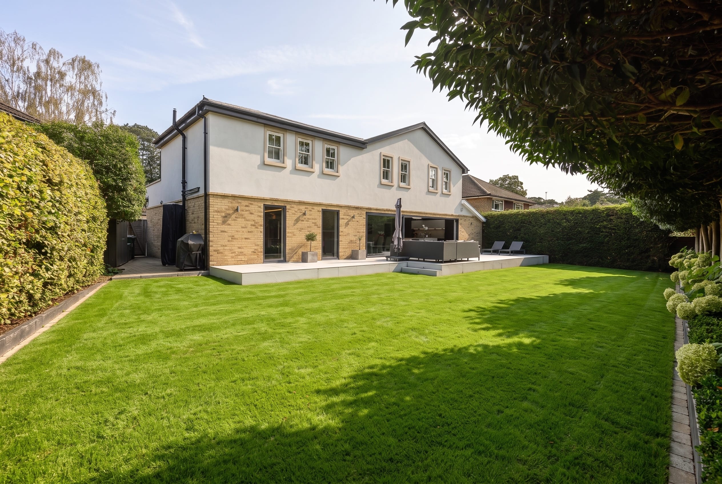 5 Bedrooms, Milner Drive, Cobham