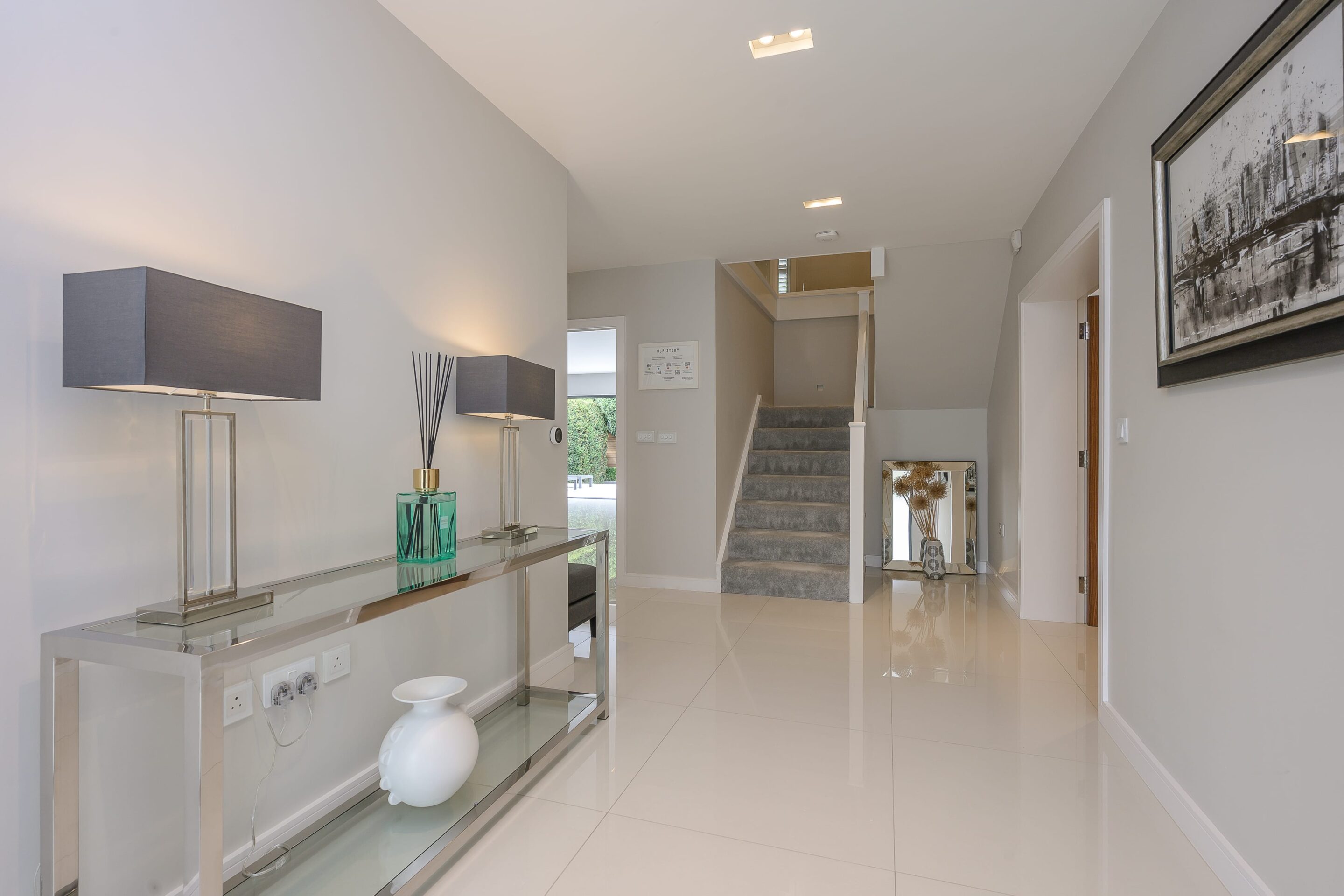 5 Bedrooms, Milner Drive, Cobham