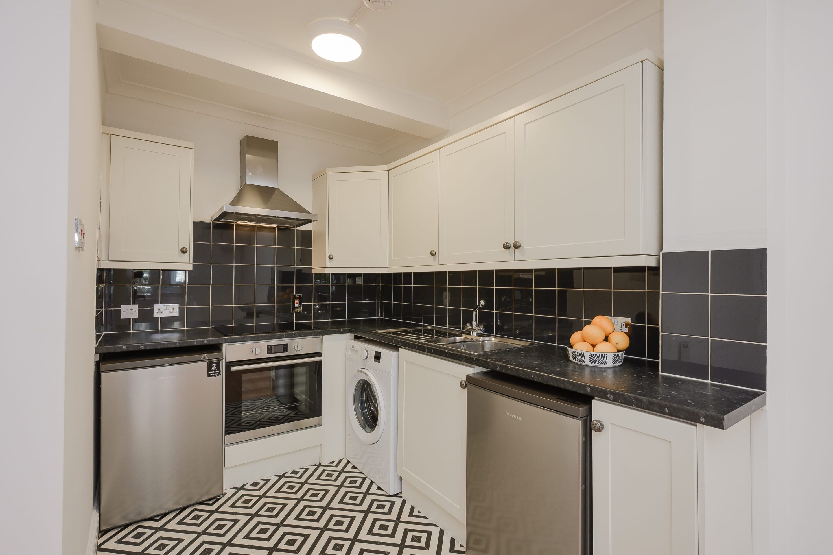 1 Bedroom Apartment, St Philips Road, Surbiton, Surrey